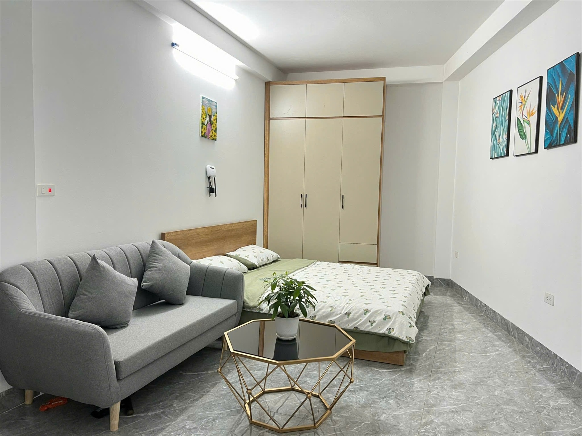 Phòng trọ Studio 40m2 tại KC Land Trung Kính - Cầu Giấy - Phòng khách