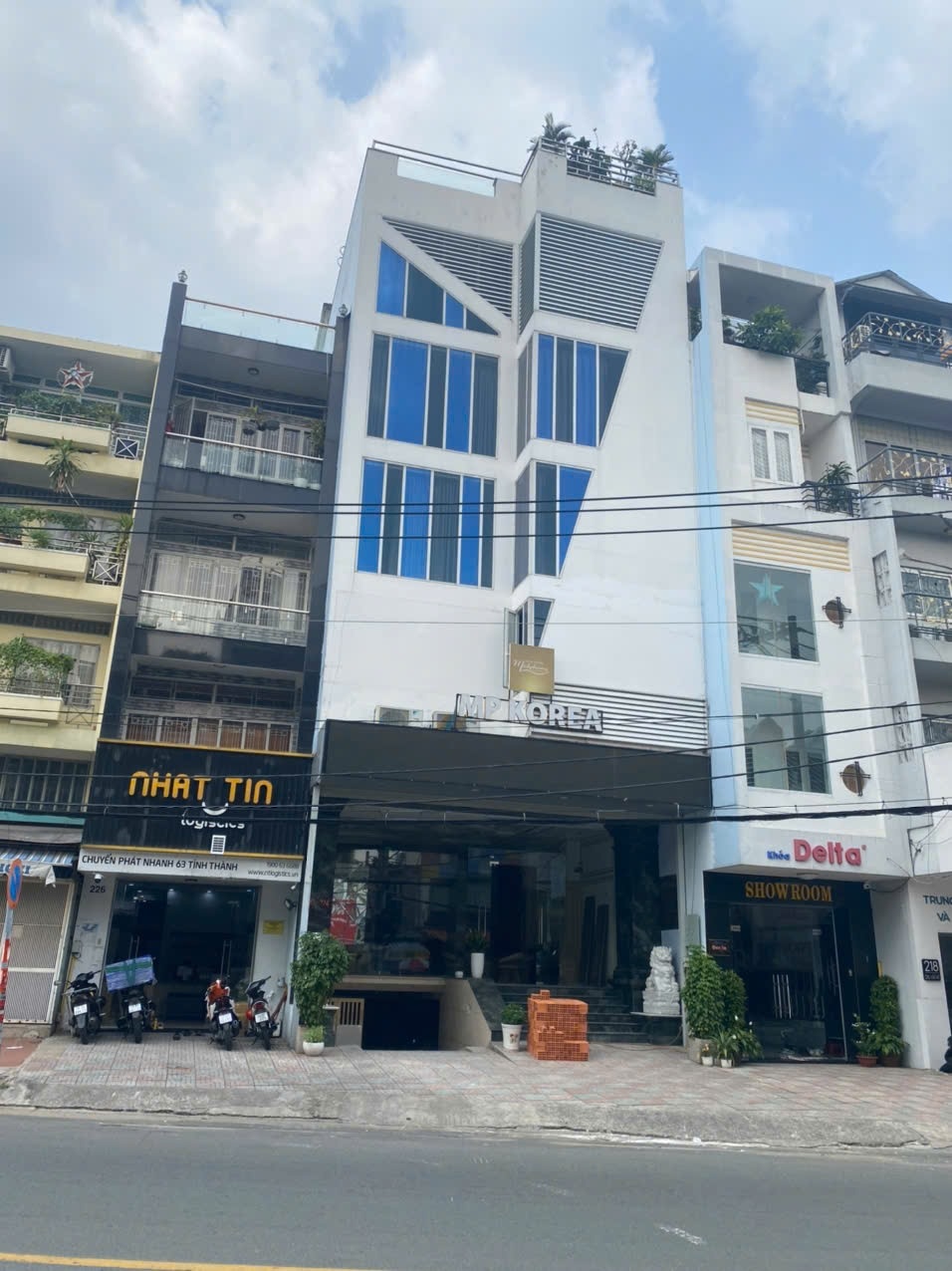 Phòng trọ NĐ Apartment Chu Văn An - Bình Thạnh - Toàn cảnh tòa nhà (*)