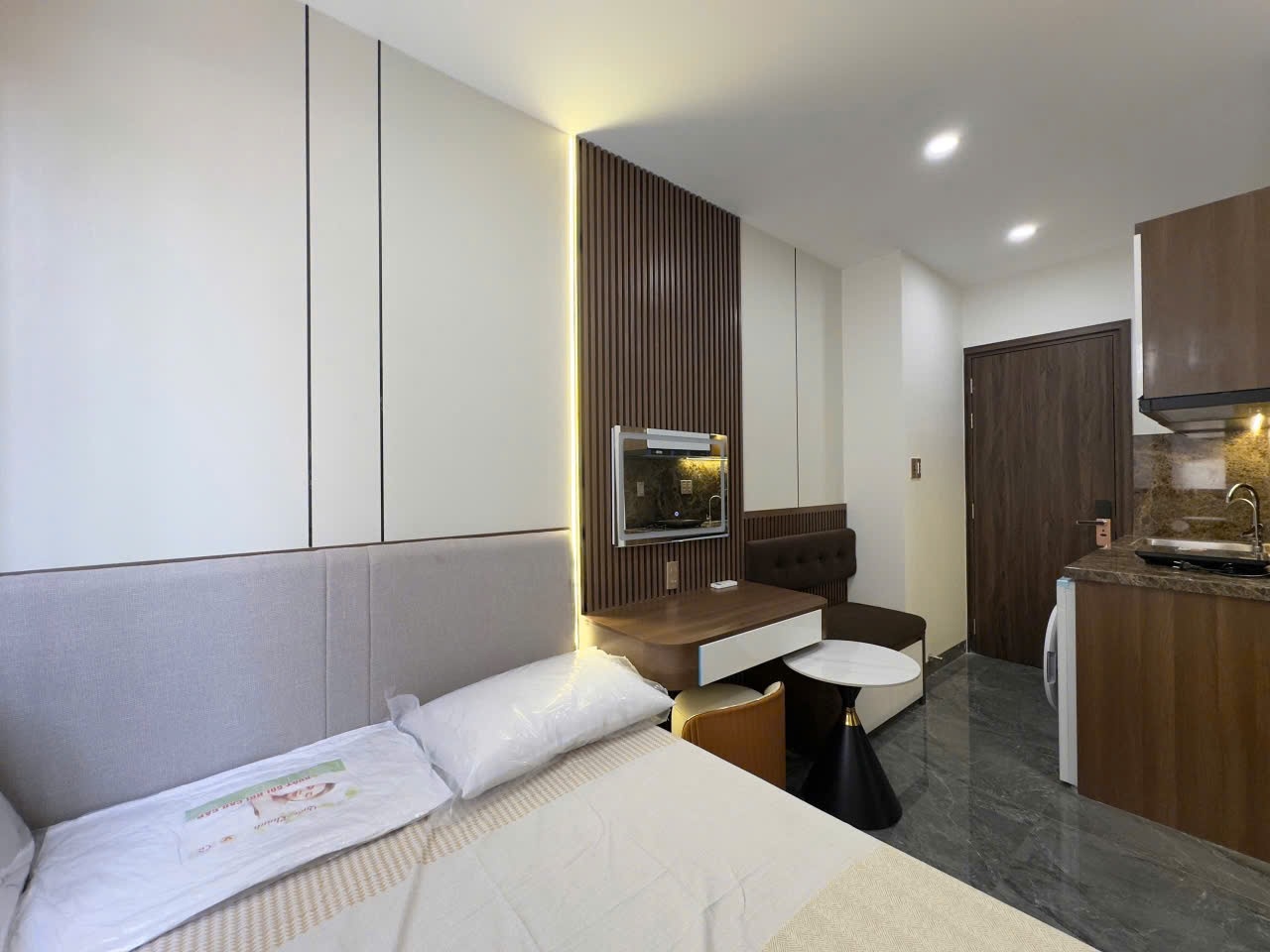 Phòng trọ PL Home Đinh Bộ Lĩnh - Bình Thạnh - Phòng (*)