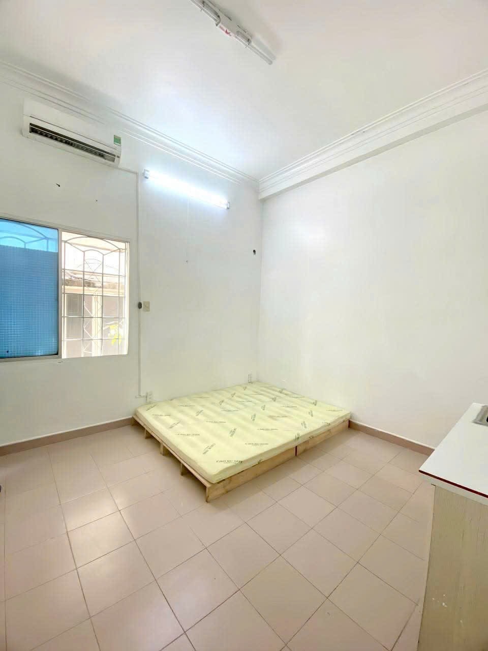 Phòng trọ Shouse Cộng Hòa - Tân Bình - Phòng (*)