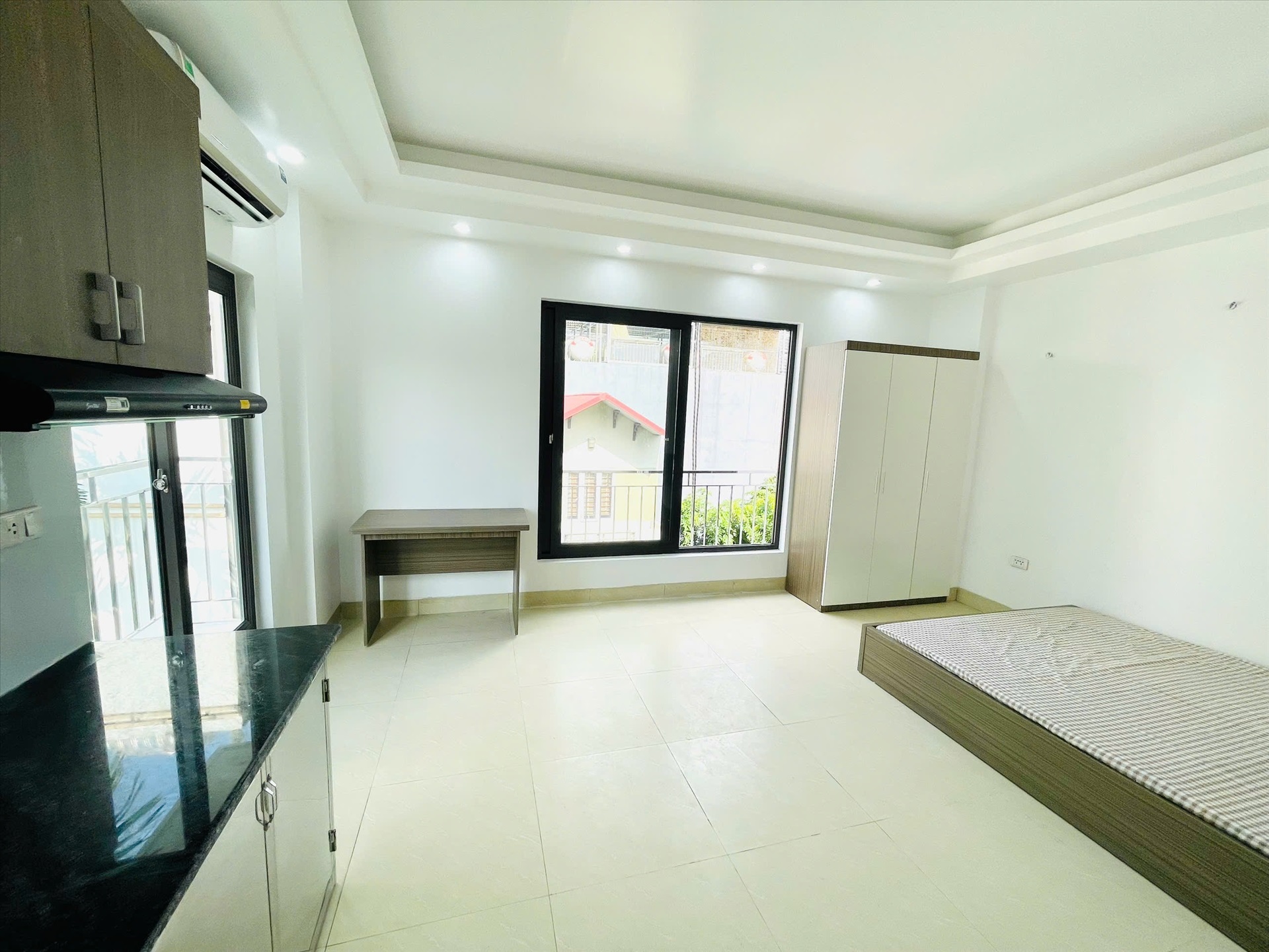 Phòng trọ LM Land 1 Trịnh Văn Bô - Nam Từ Liêm - Phòng (*)