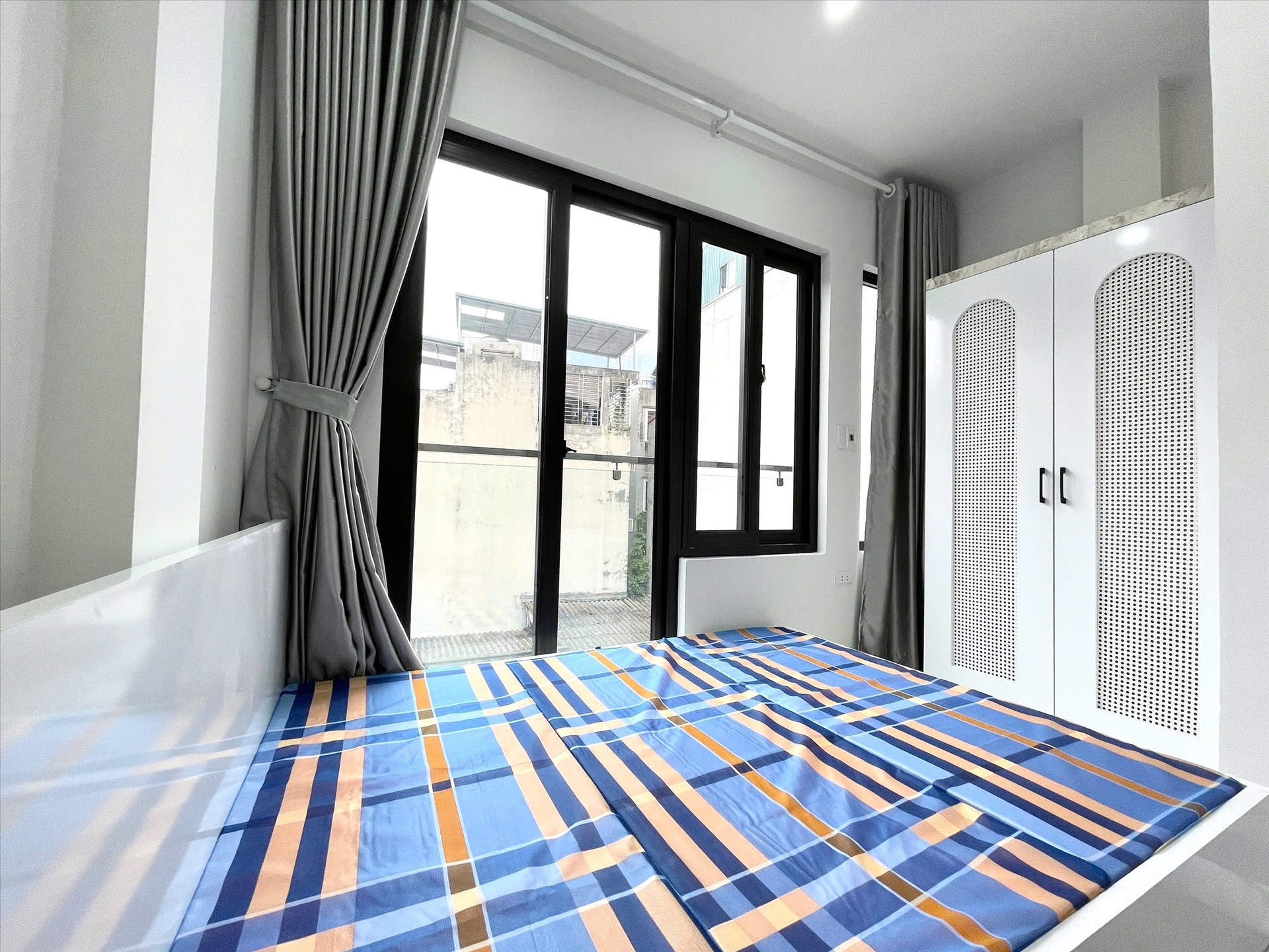 Phòng trọ LM Land Cầu Giấy - Cầu Giấy - Phòng (*)