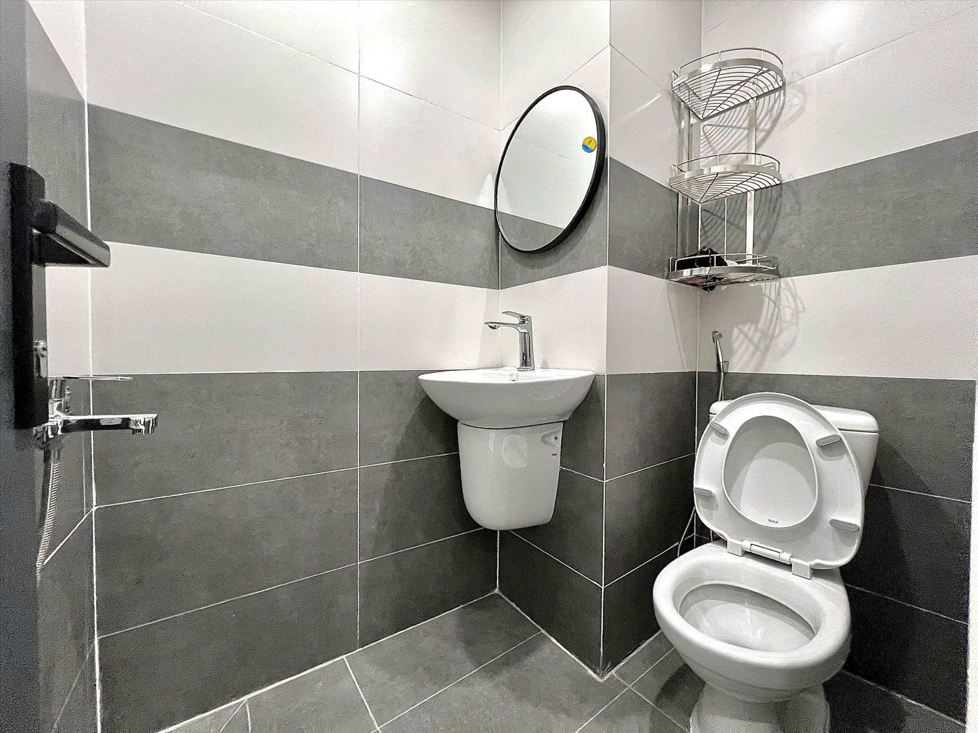 Phòng trọ Studio 25m2 tại XT Apartment Phạm Văn Đồng - Gò Vấp - Phòng tắm