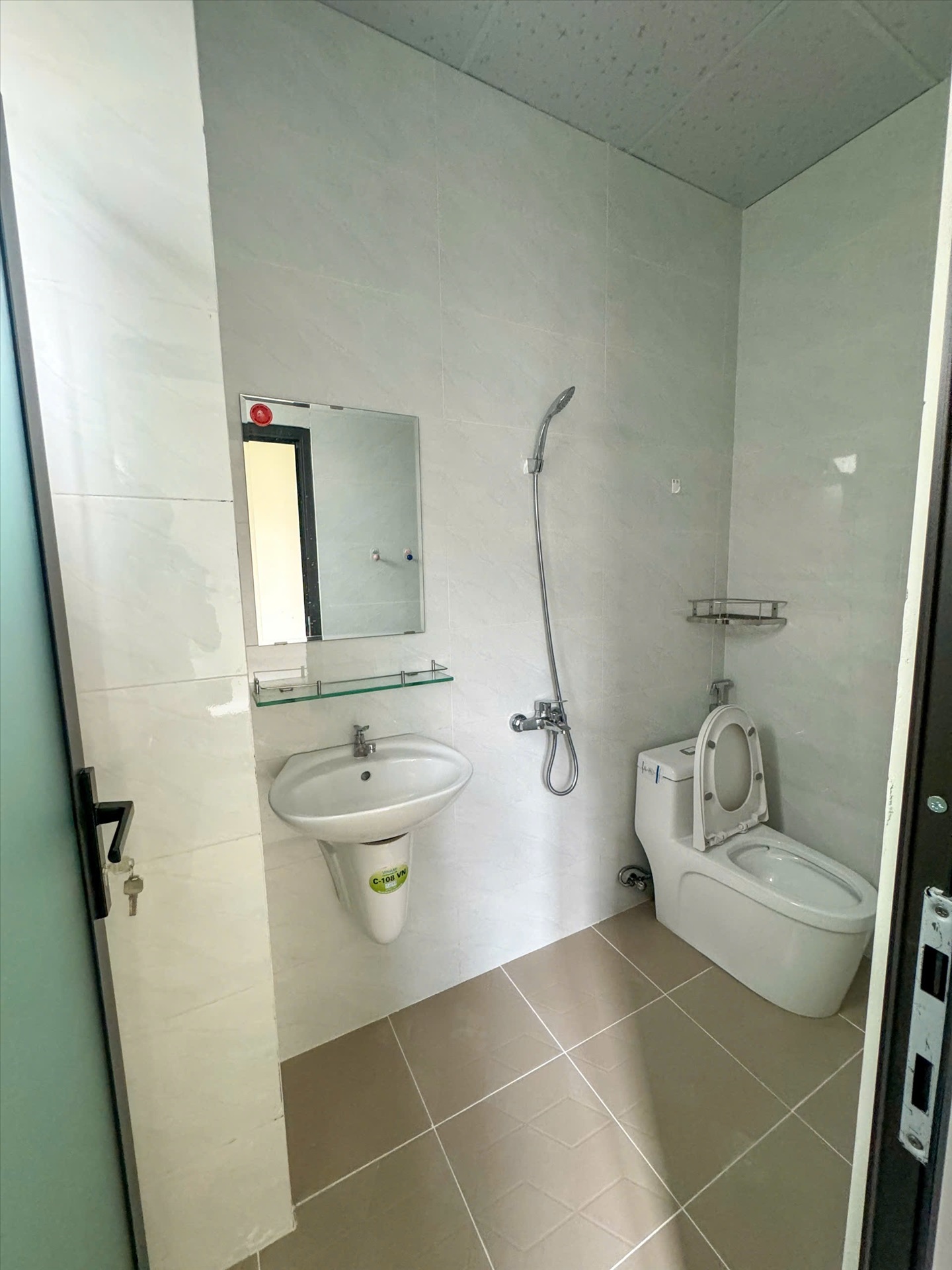Phòng trọ 1 Phòng ngủ 35m2 tại Bình Minh House Bình Lợi - Bình Thạnh - Phòng tắm