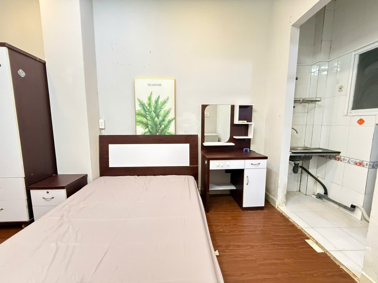 Phòng trọ Sea Home Nguyễn Ngọc Lộc - Quận 10 - Phòng (*)