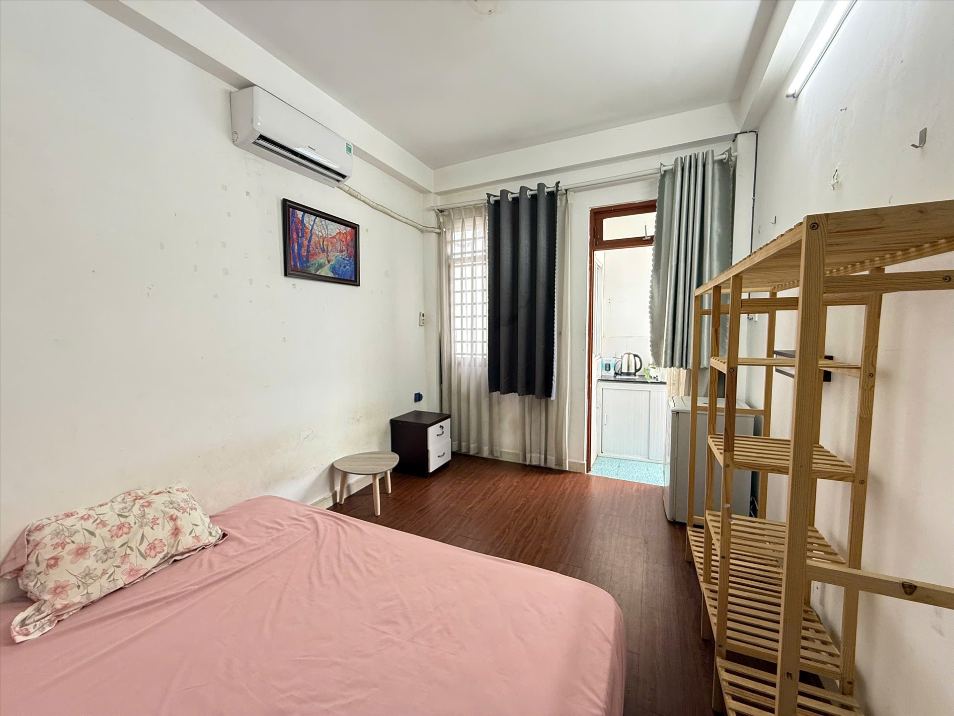 Phòng trọ Sea Home Nguyễn Ngọc Lộc - Quận 10 - Phòng (*)
