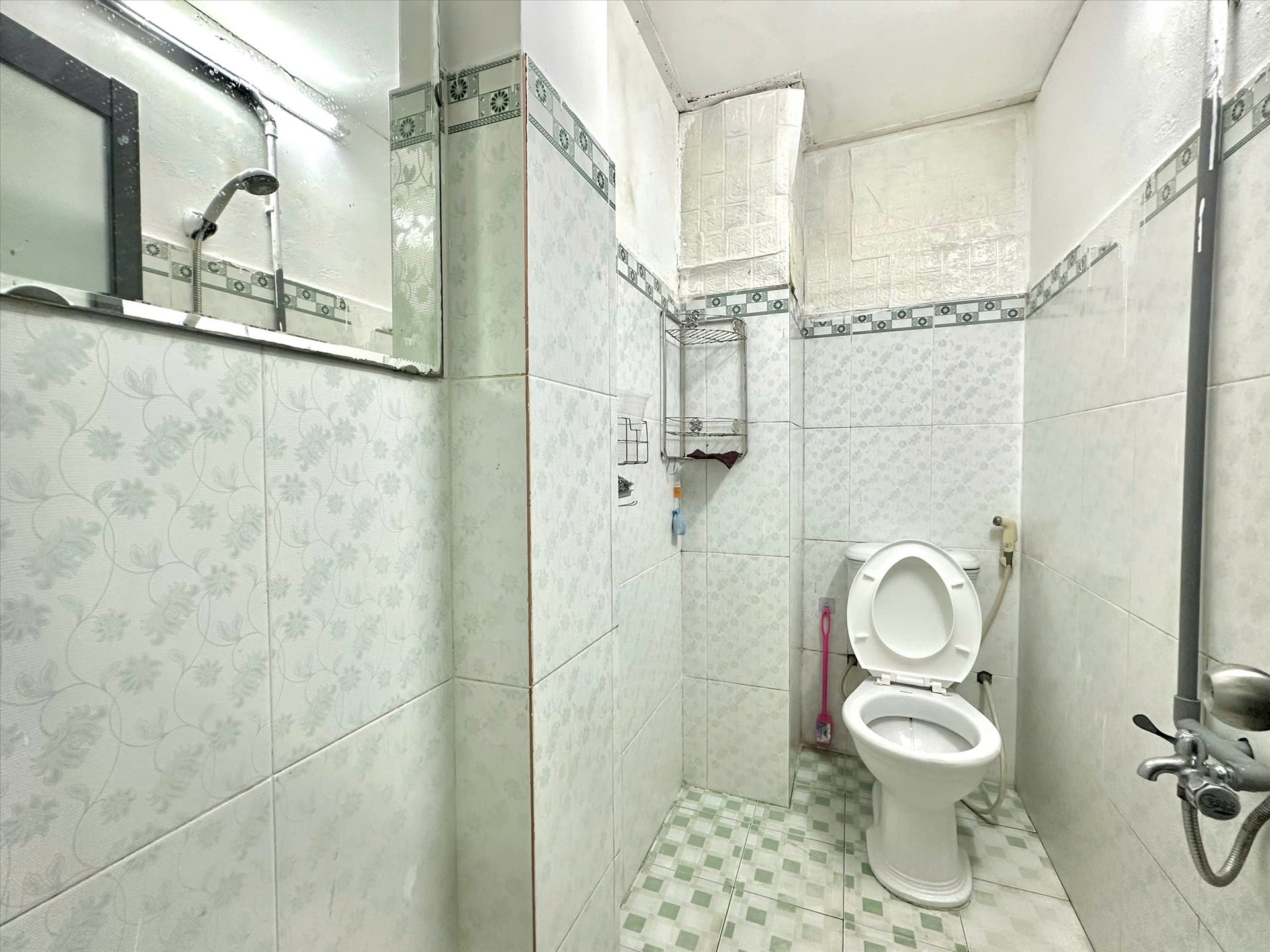Phòng trọ Studio 25m2 tại MH House Trịnh Đình Thảo - Tân Phú - Phòng tắm