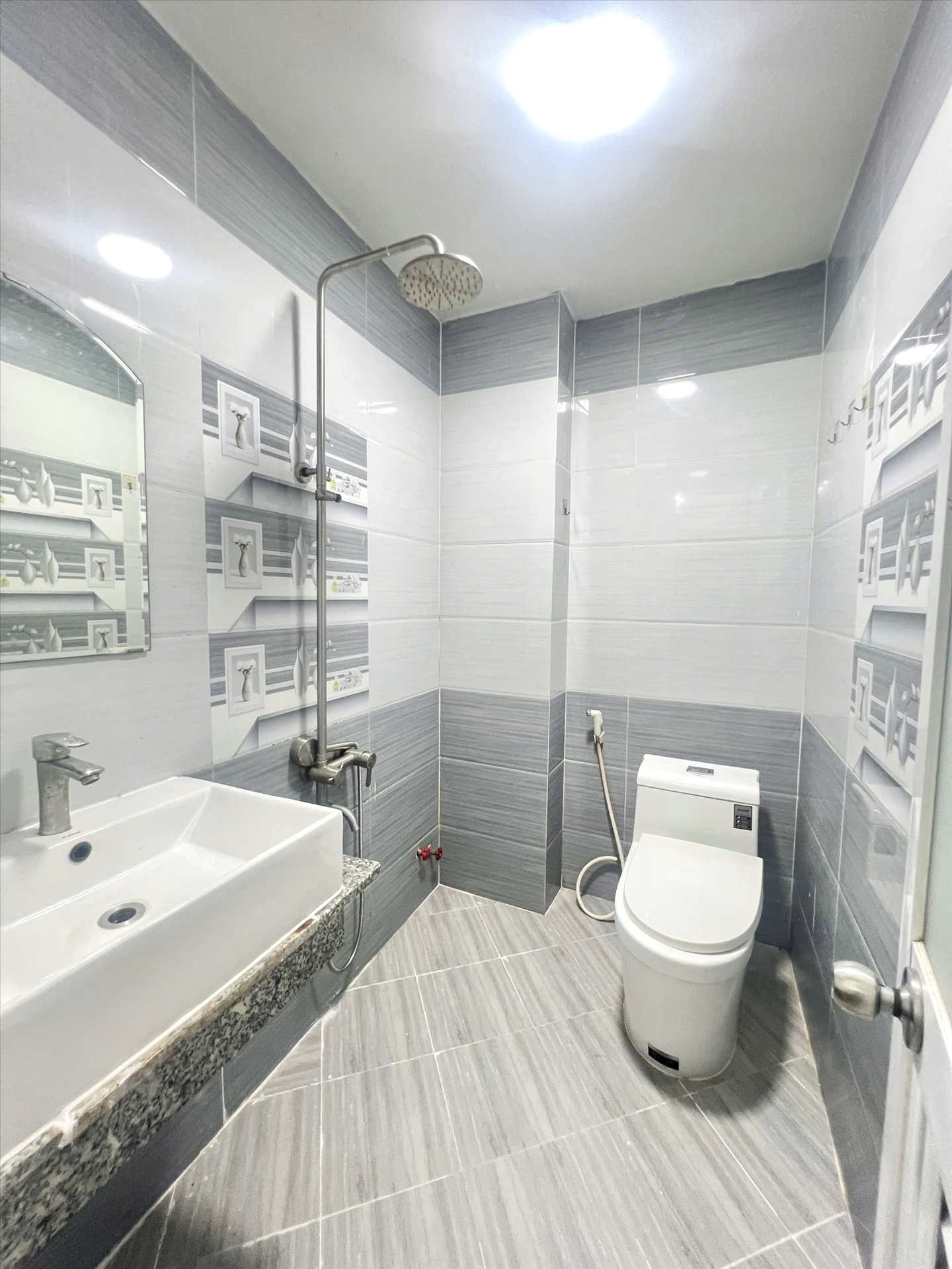 Phòng trọ Duplex 35m2 tại Fam Home Đường số 7 - Thủ Đức - Phòng tắm