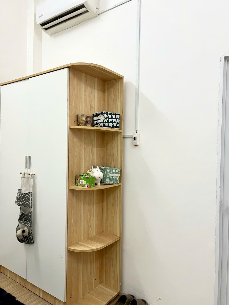 Phòng trọ Studio 20m2 tại SHouse Âu Cơ - Tân Bình - Phòng khách