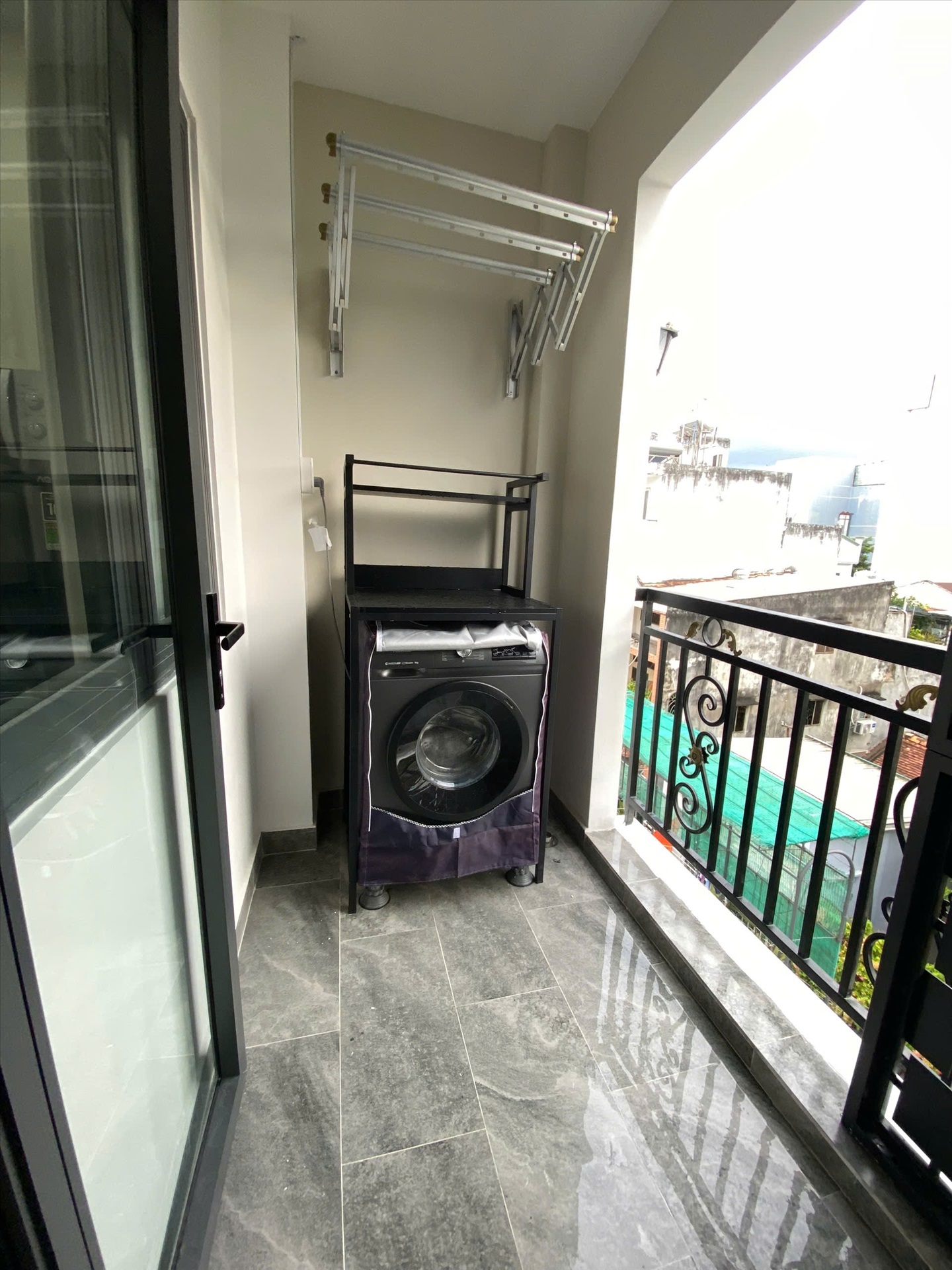 Phòng trọ 1 Phòng ngủ 35m2 tại AM Home Phó Đức Chính - Bình Thạnh - Ban công