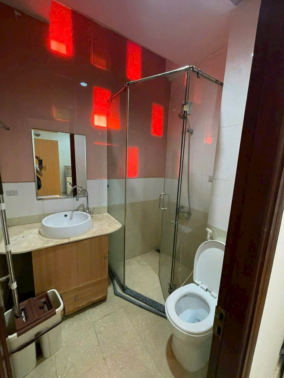 Phòng trọ Studio 25m2 tại CNB House Cộng Hòa - Tân Bình - Phòng tắm