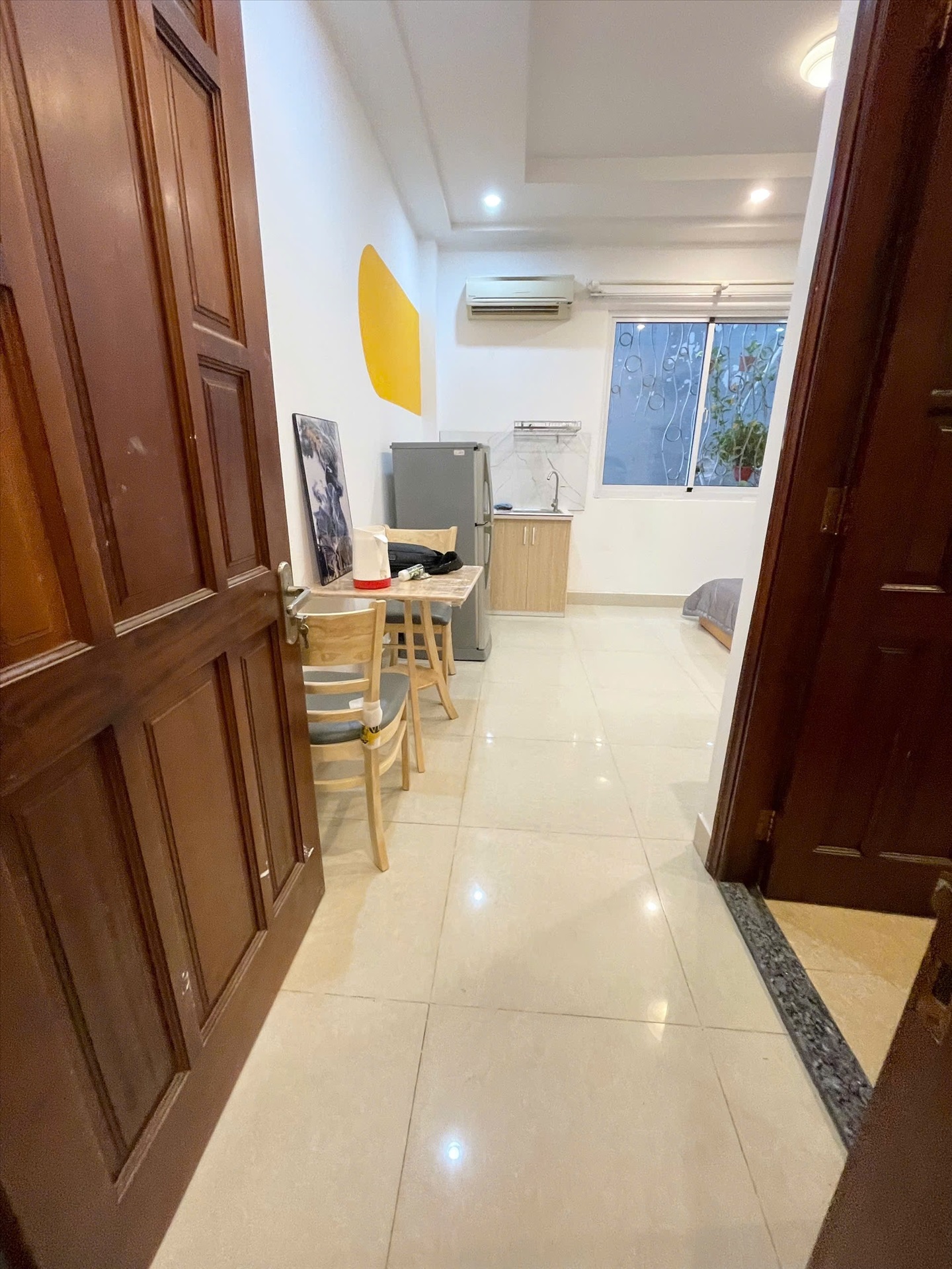 Phòng trọ Studio 25m2 tại CNB Cộng Hòa - Tân Bình - Phòng khách