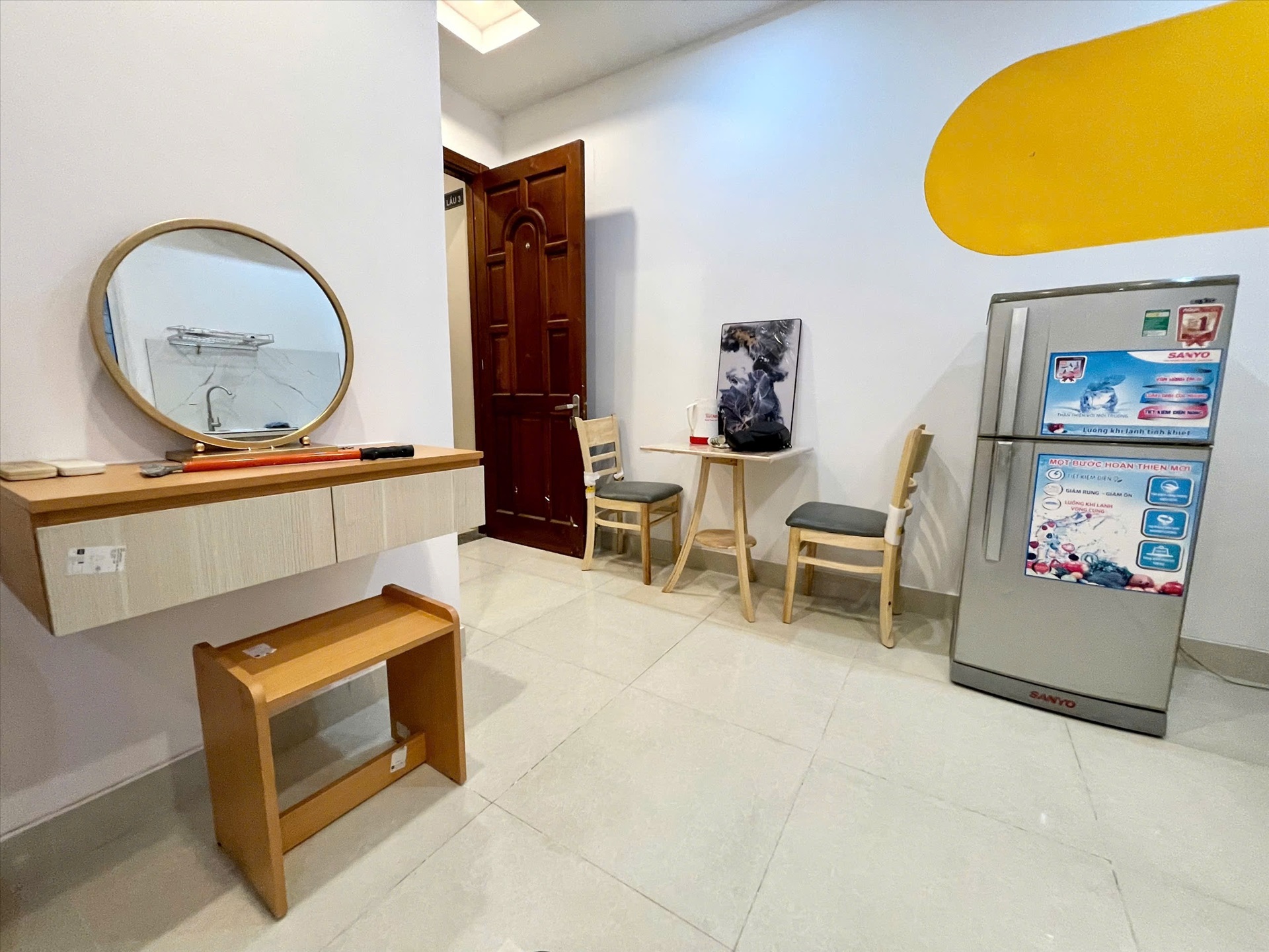 Phòng trọ Studio 25m2 tại CNB Cộng Hòa - Tân Bình - Phòng khách