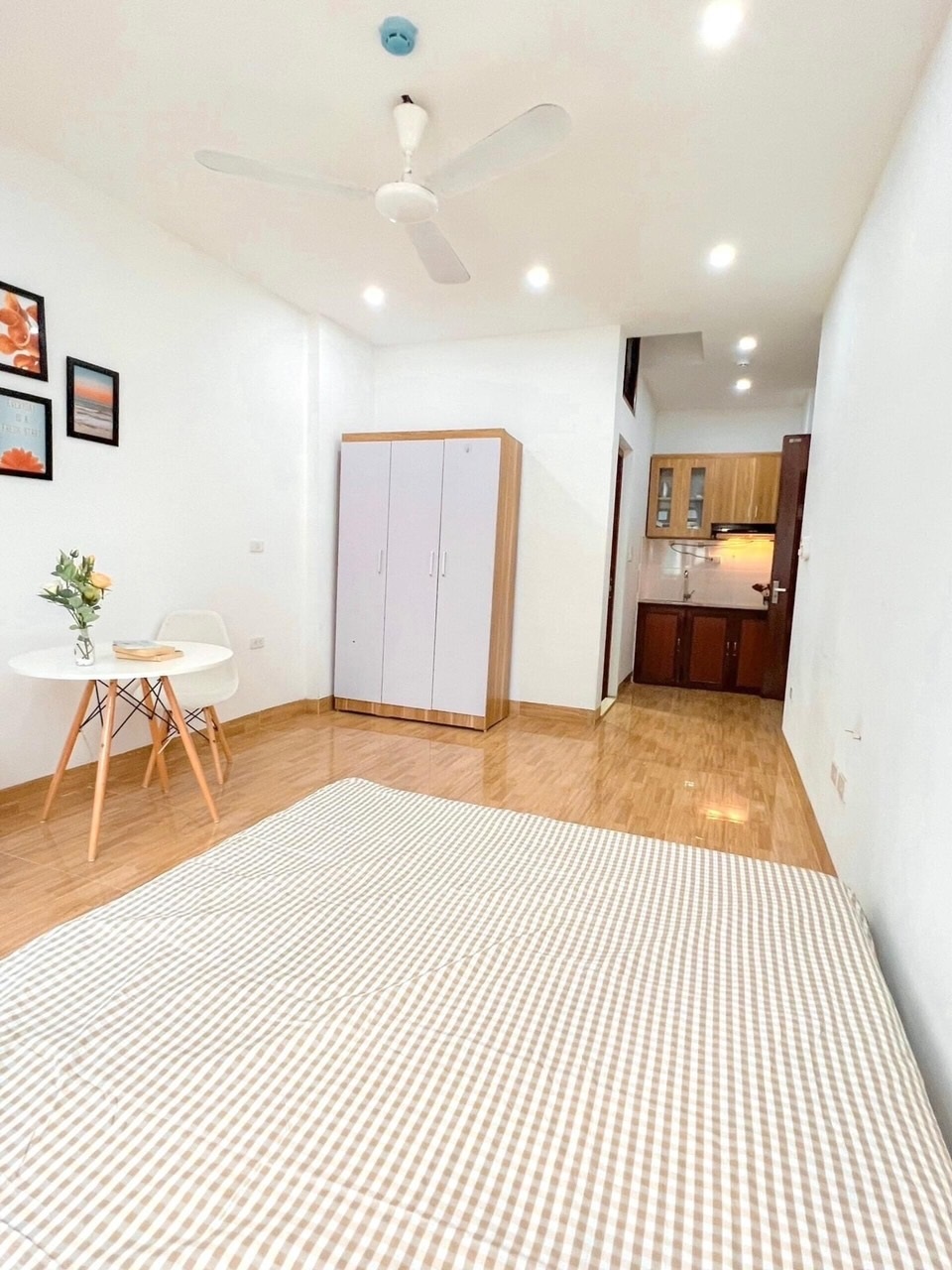 Phòng trọ AT Home Nguyễn Chánh - Cầu Giấy - Phòng (*)