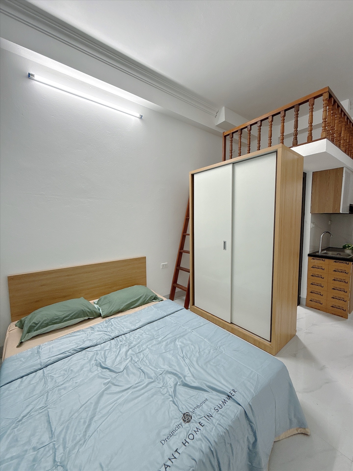 Phòng trọ AT Home Hoàng Quốc Việt - Cầu Giấy - Phòng (*)