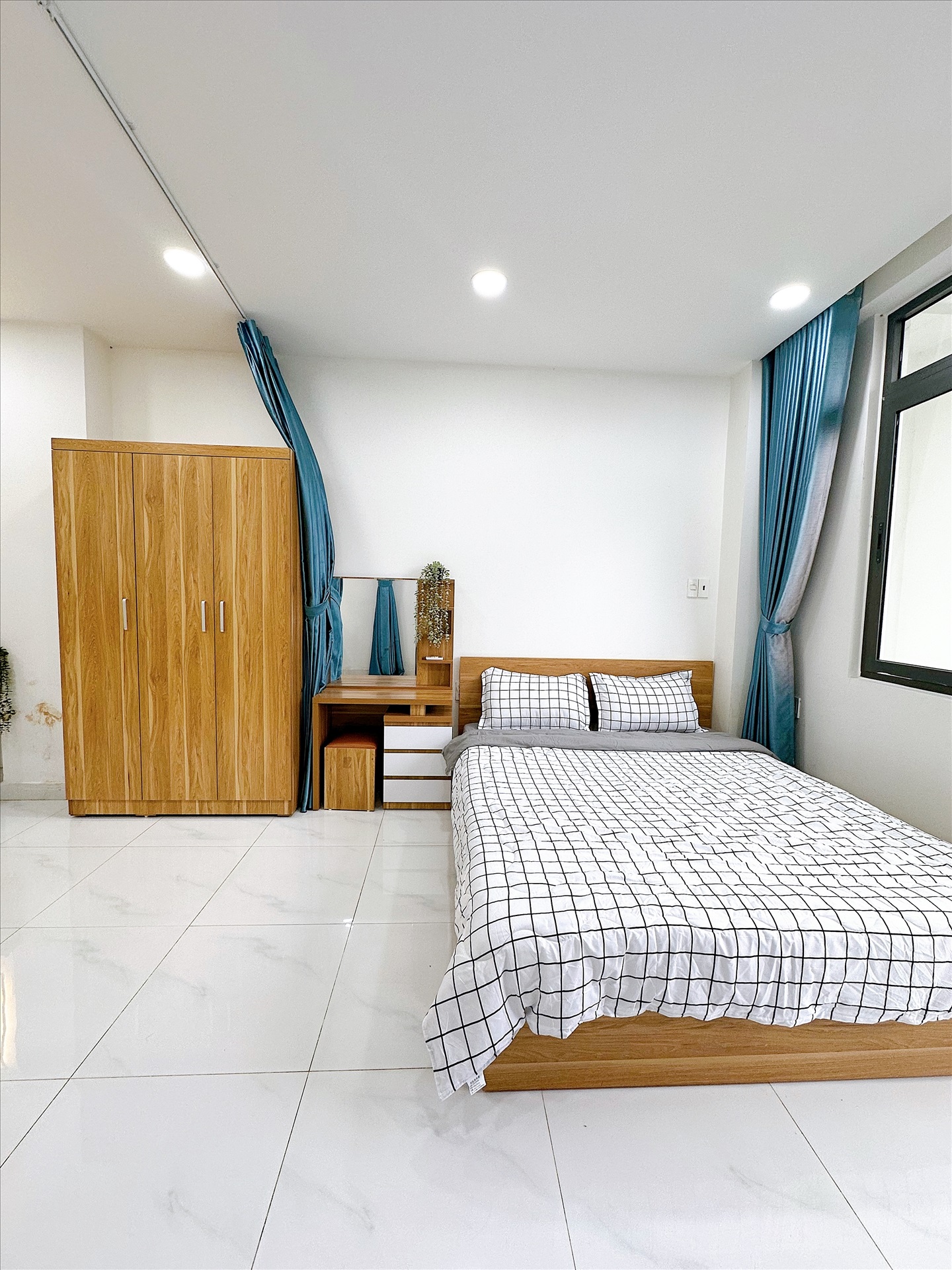 Phòng trọ Fam Home Ích Thiện - Tân Phú - Phòng (*)