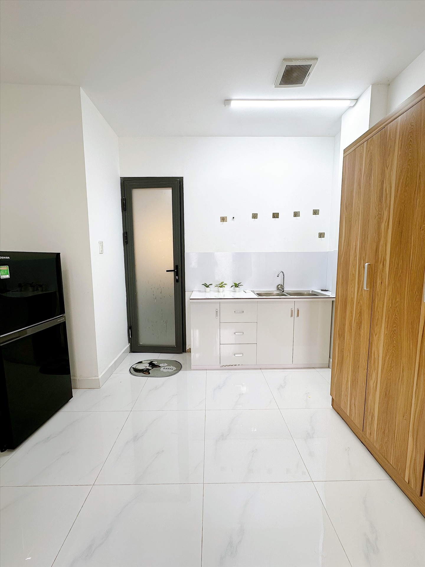Phòng trọ Studio 25m2 tại Fam Home Ích Thiện - Tân Phú - Phòng bếp