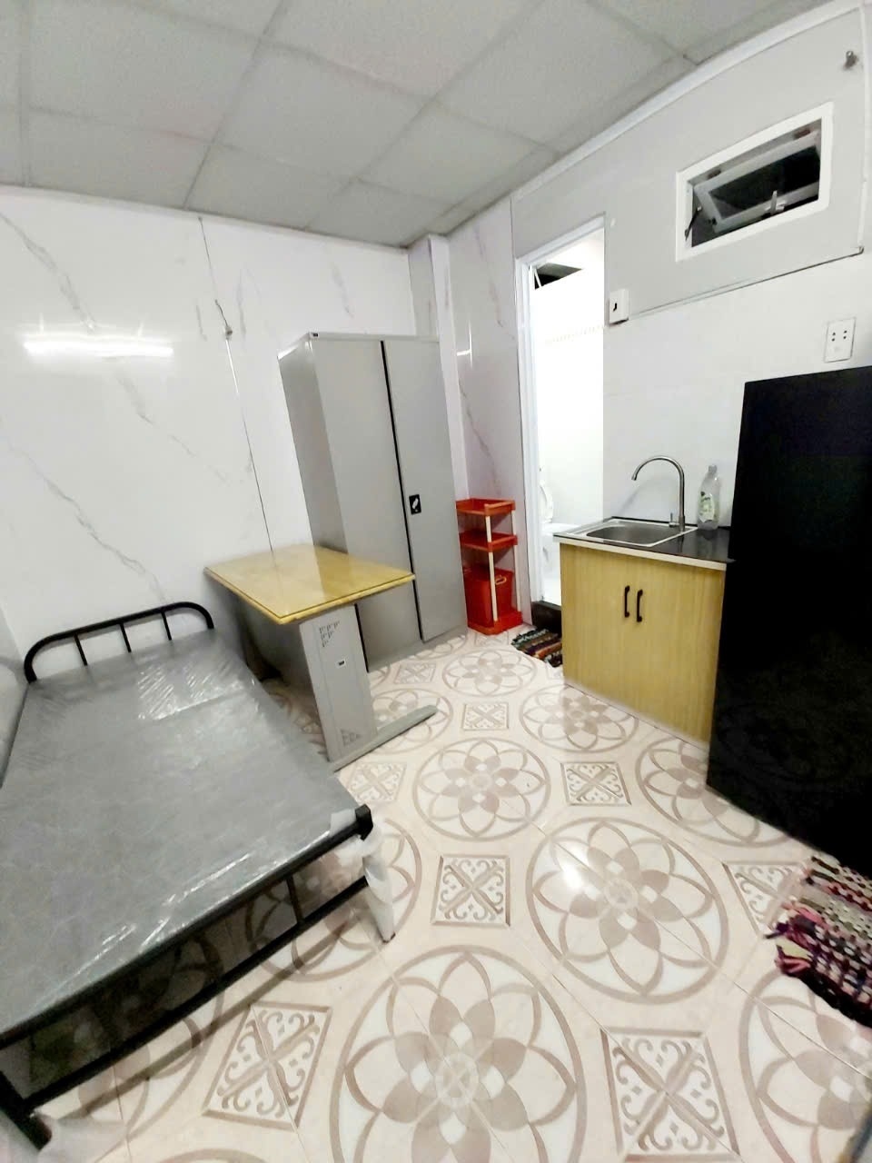 Phòng trọ PH House Nguyễn Văn Cừ - Quận 5 - Phòng (*)