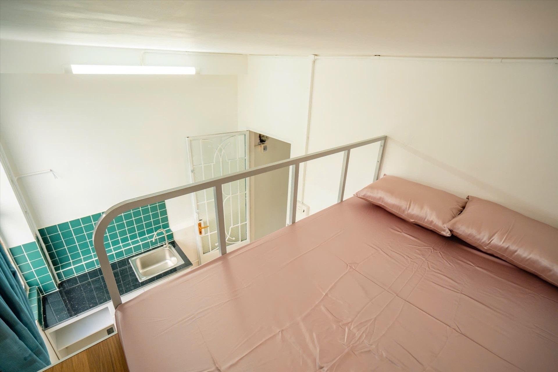 Phòng trọ Coco Apartment Huỳnh Khương Ninh - Quận 1 - Phòng (*)