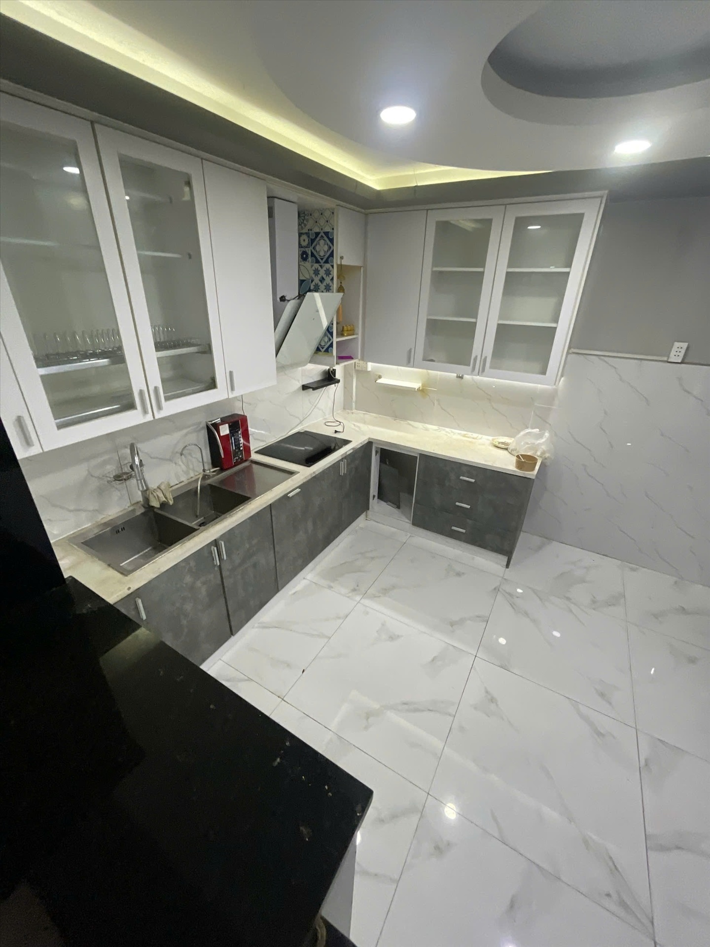 Phòng trọ PT Room Lê Văn Sỹ - Quận 3 - Phòng (*)