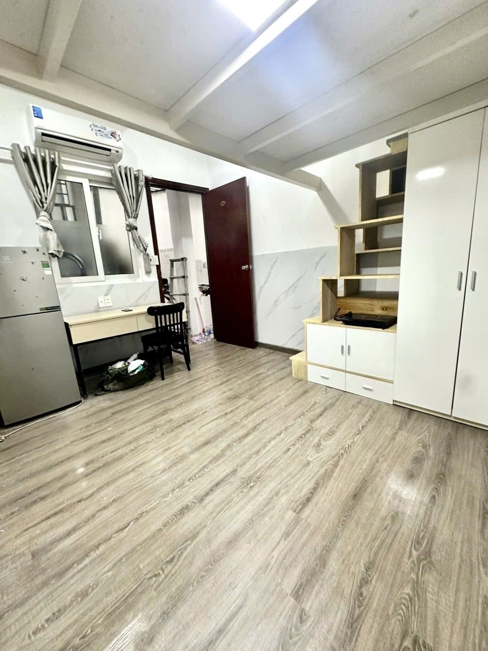 Phòng trọ Happy Home Điên Biên Phủ - Bình Thạnh - Phòng (*)