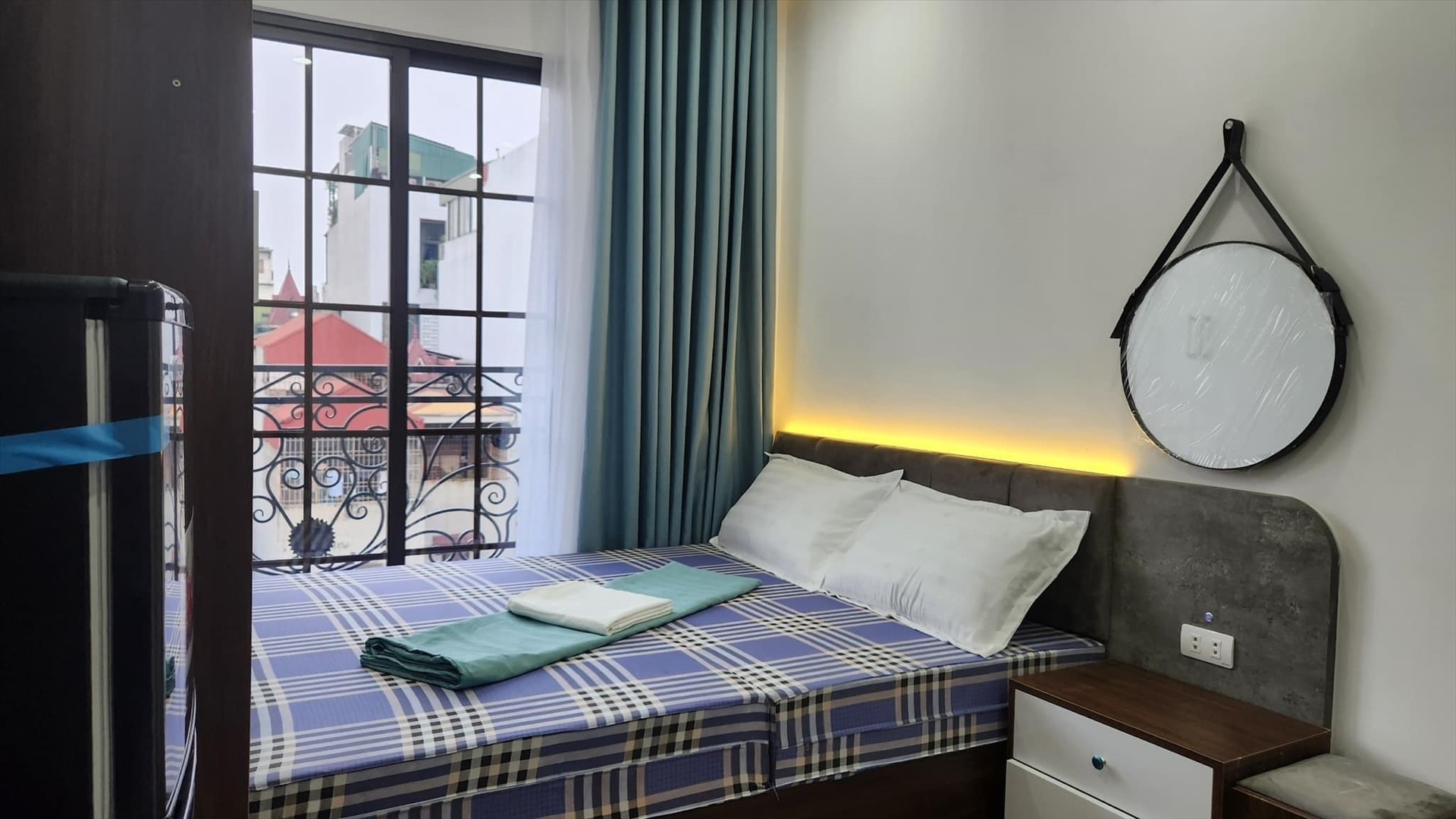 Phòng trọ HY Home Lạc Long Quân - Tây Hồ - Phòng (*)