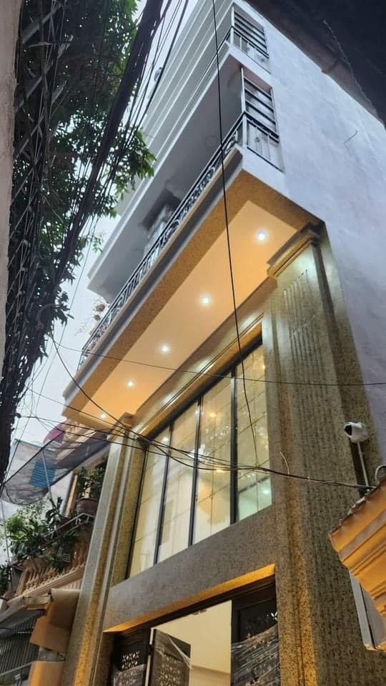 Phòng trọ HY Home Lạc Long Quân - Tây Hồ - Toàn cảnh tòa nhà (*)
