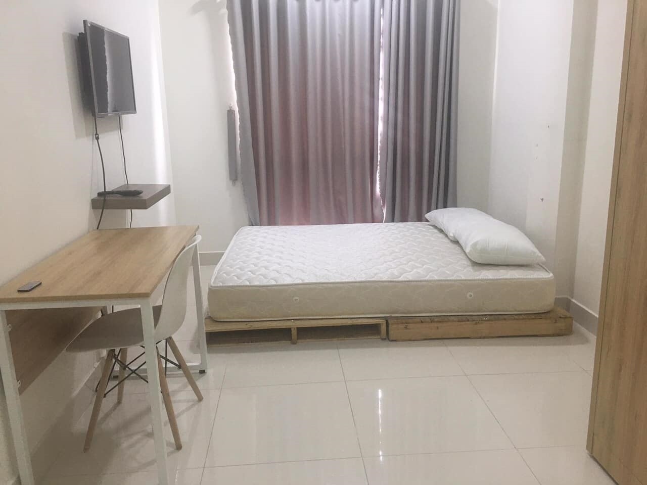 Phòng trọ HT House Đường số 9 - Quận 7 - Phòng (*)