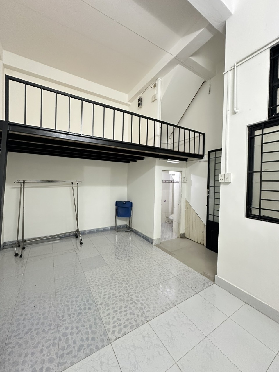 Phòng trọ DN House Lê Văn Sỹ - Quận 3 - Phòng (*)