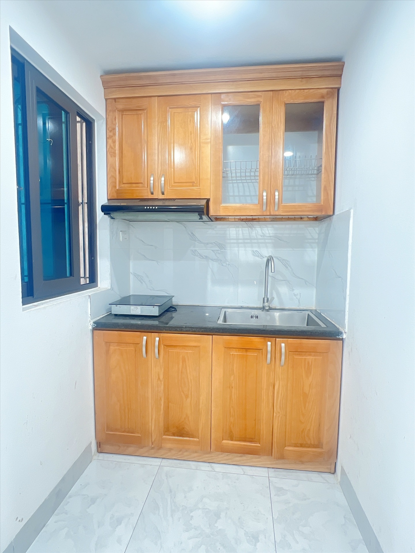 Phòng trọ AT Home Nguyễn Ngọc Vũ - Cầu Giấy - Phòng (*)