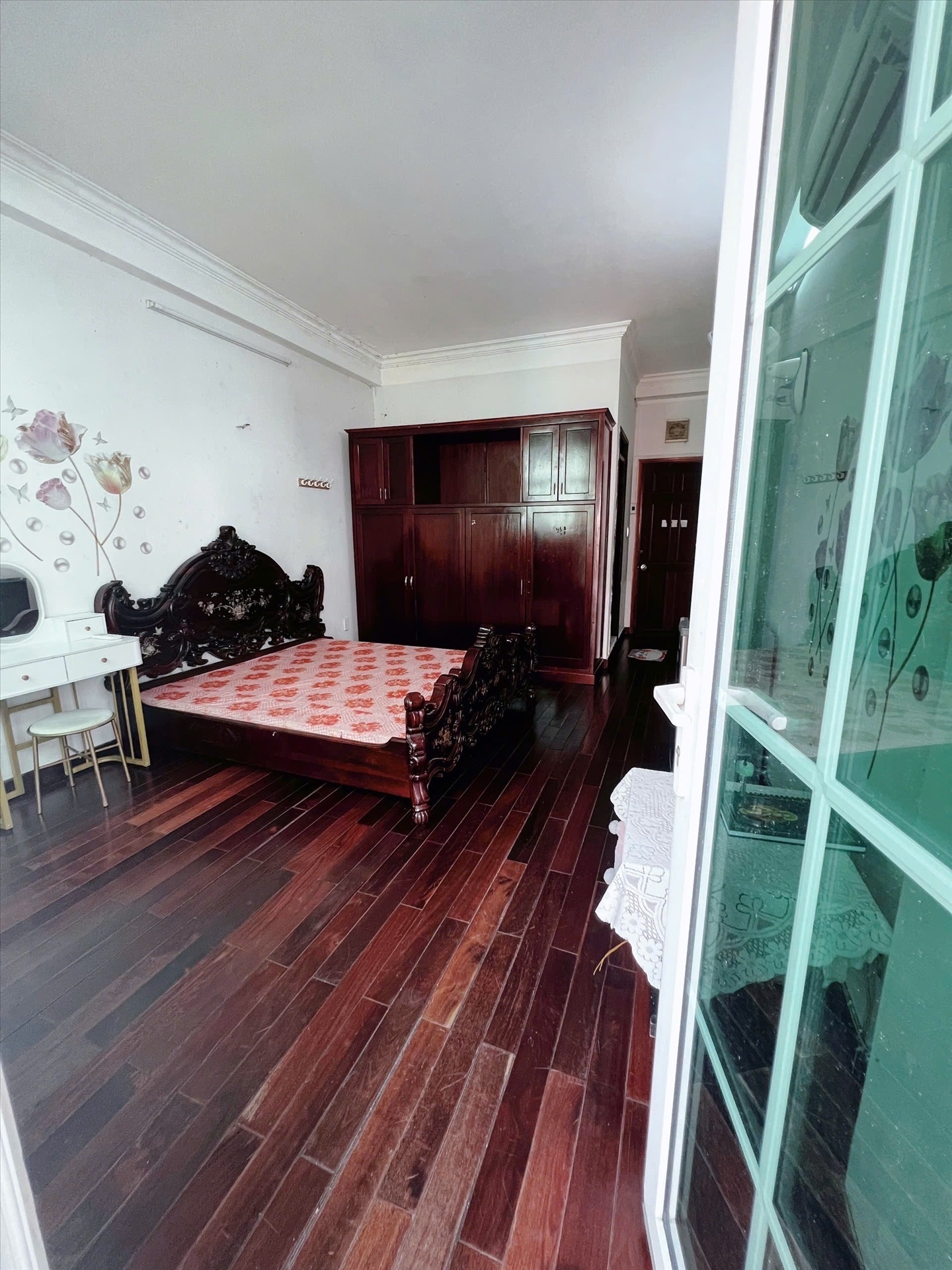 Phòng trọ NE House Huỳnh Văn Bánh - Phú Nhuận - Phòng (*)