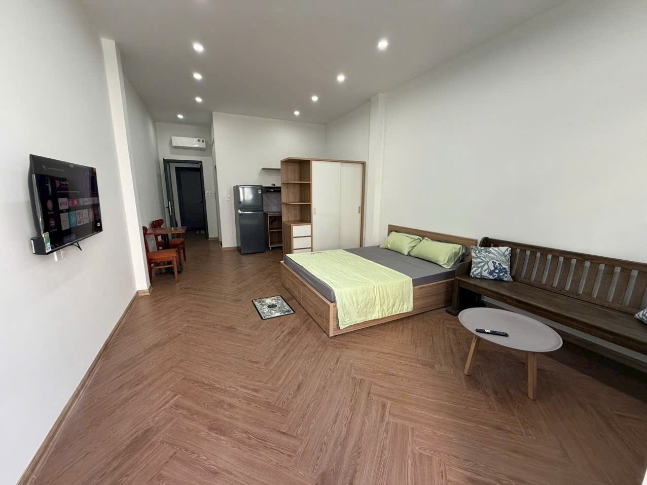 Phòng trọ NP House Nguyễn Gia Trí - Bình Thạnh - Phòng (*)