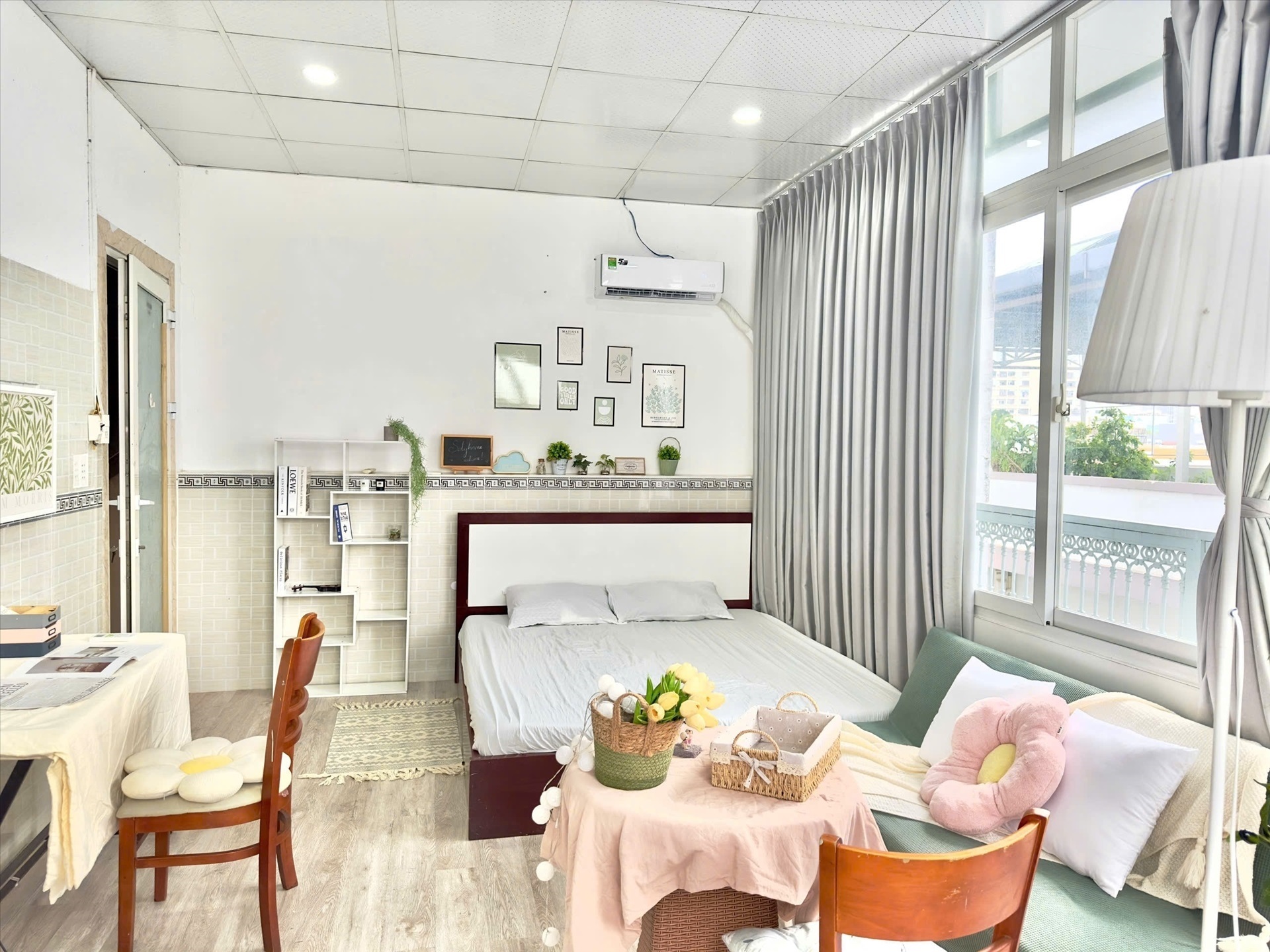 Phòng trọ Soly Home Nguyễn Thị Thập - Quận 7 - Phòng (*)