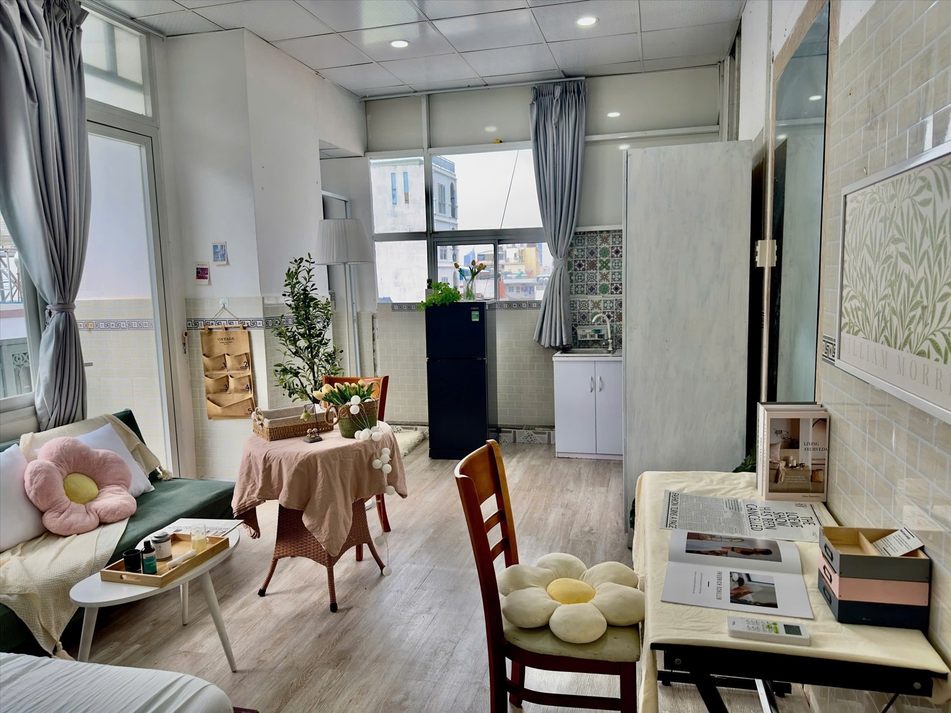 Phòng trọ Soly Home Nguyễn Thị Thập - Quận 7 - Phòng (*)