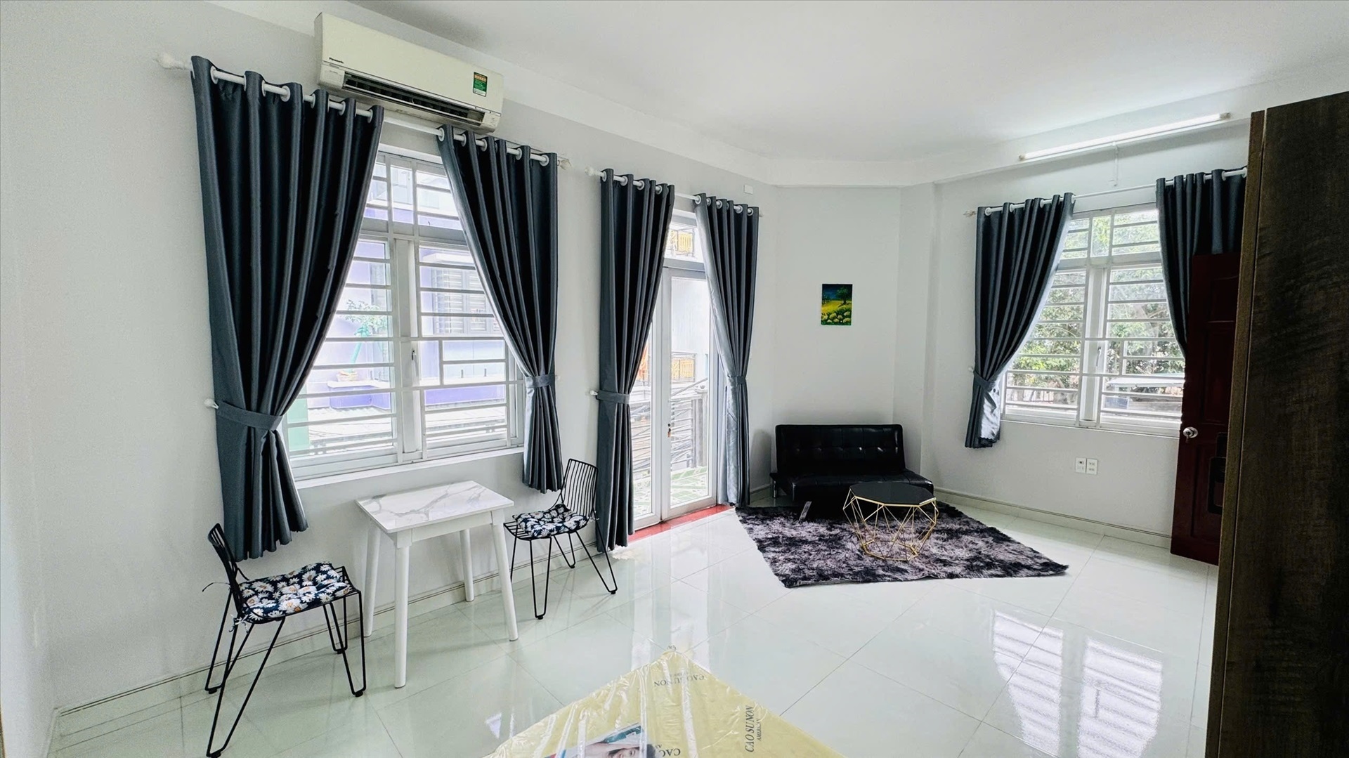 Phòng trọ AH Home Huỳnh Tấn Phát - Quận 7 - Phòng (*)