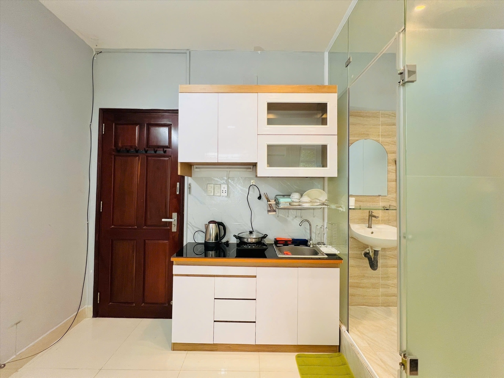 Phòng trọ G House Đường số 14 - Quận 7 - Phòng (*)