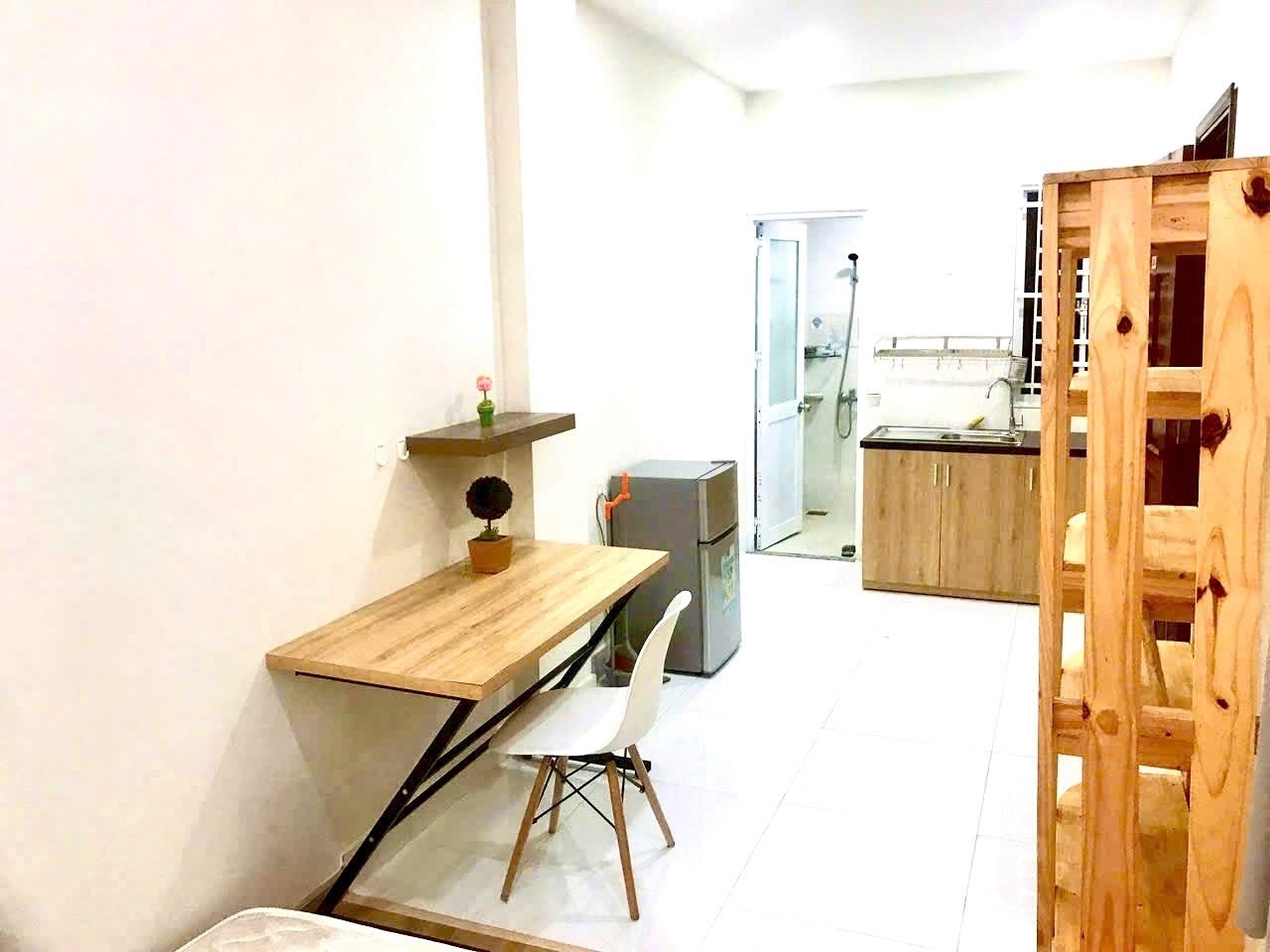 Phòng trọ HT House Đường số 9 - Quận 7 - Phòng (*)