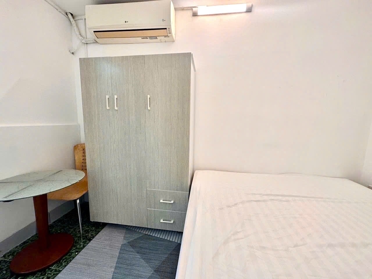 Phòng trọ CA House Hưng Phước 1 - Quận 7 - Phòng (*)