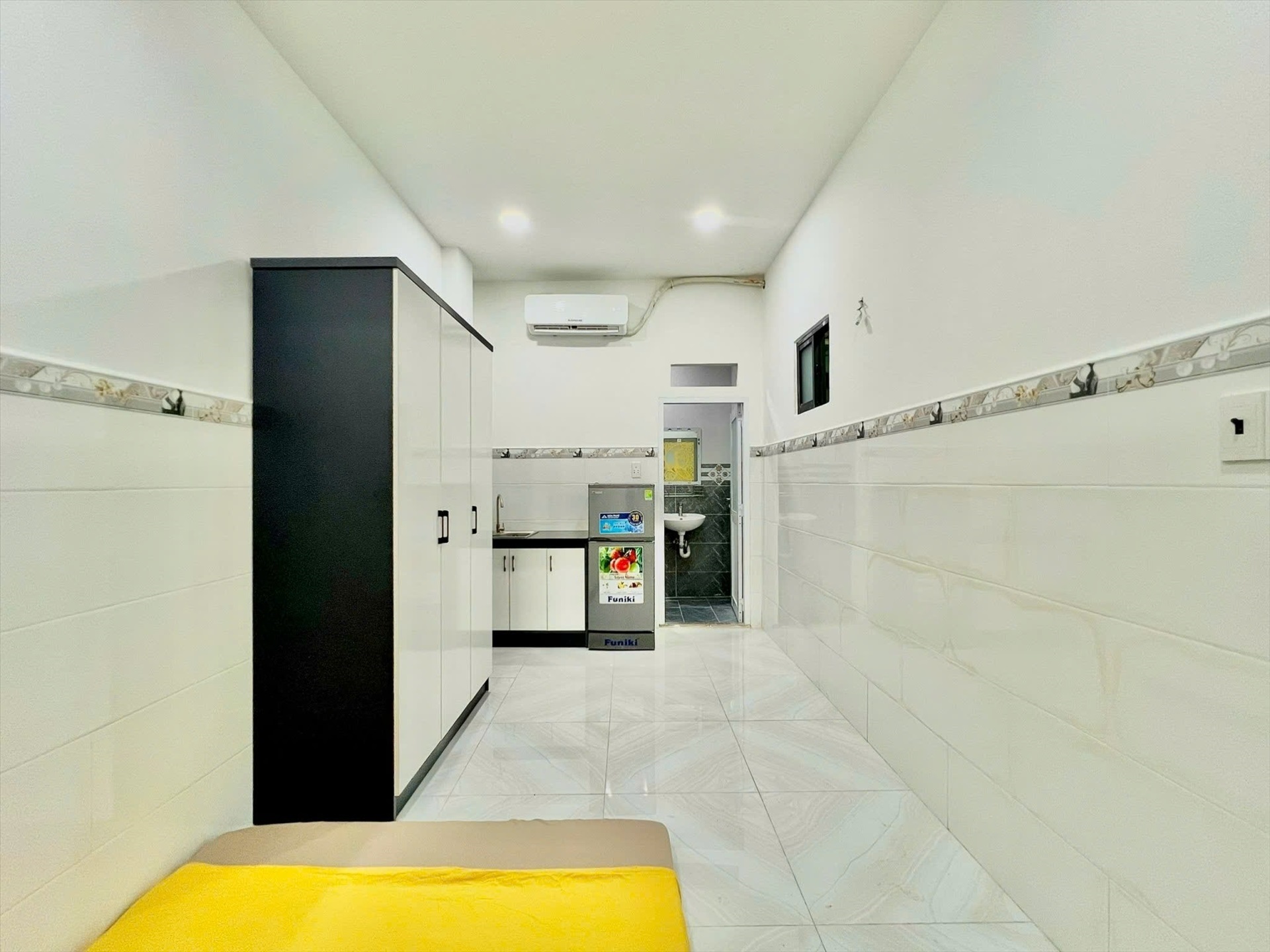 Phòng trọ AL House Lê Văn Sỹ - Quận 3 - Phòng (*)