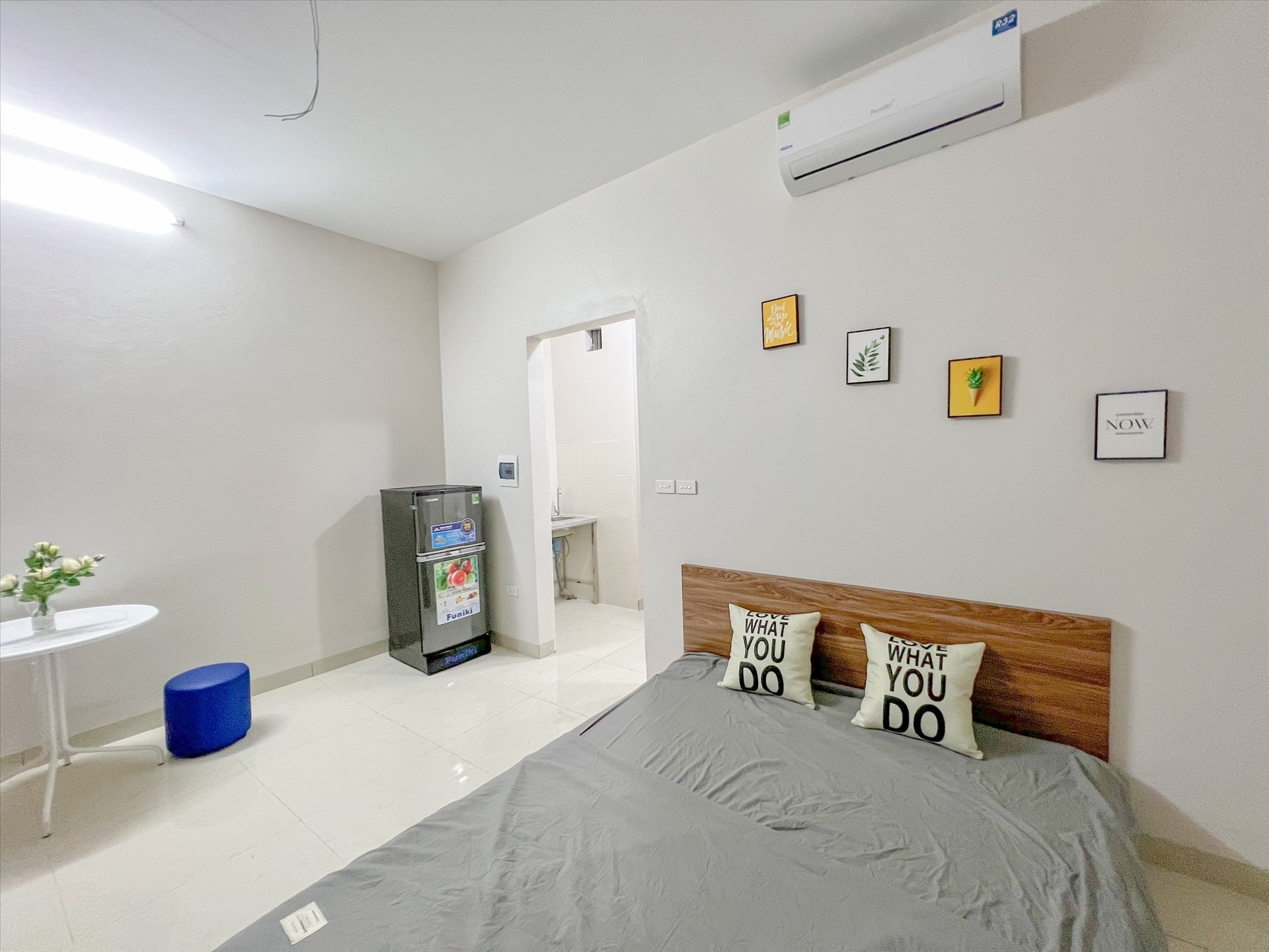 Phòng trọ AT Home Dương Quảng Hàm - Cầu Giấy - Phòng (*)