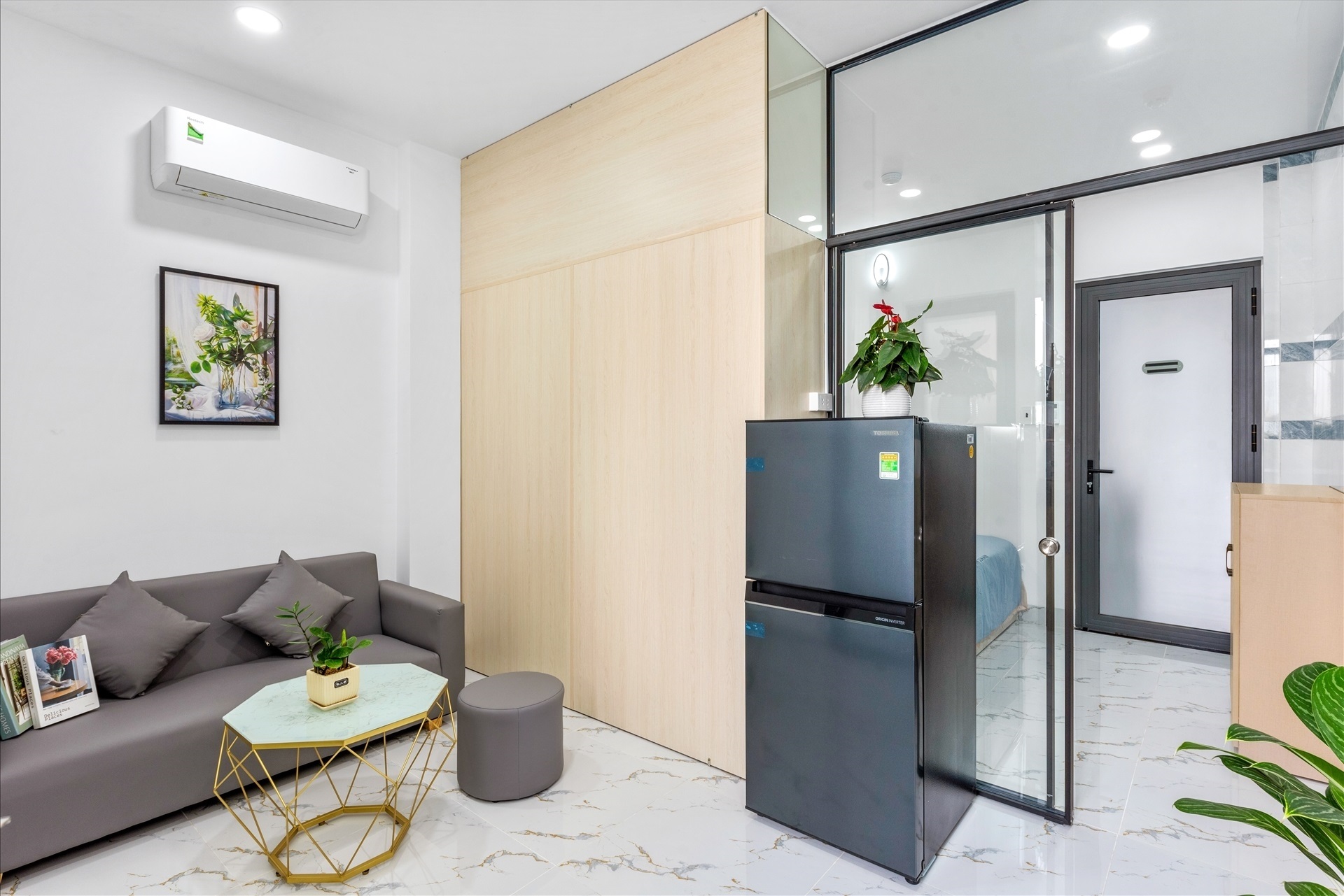 Phòng trọ PH House Lê Trực - Bình Thạnh - Phòng (*)
