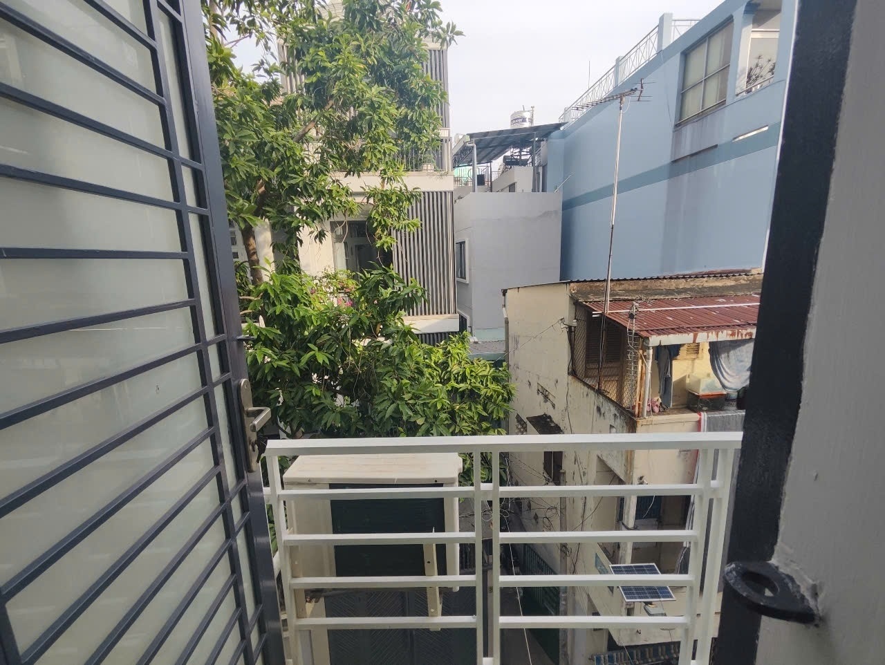 Phòng trọ H Room Huỳnh Văn Bánh - Phú Nhuận - Phòng (*)