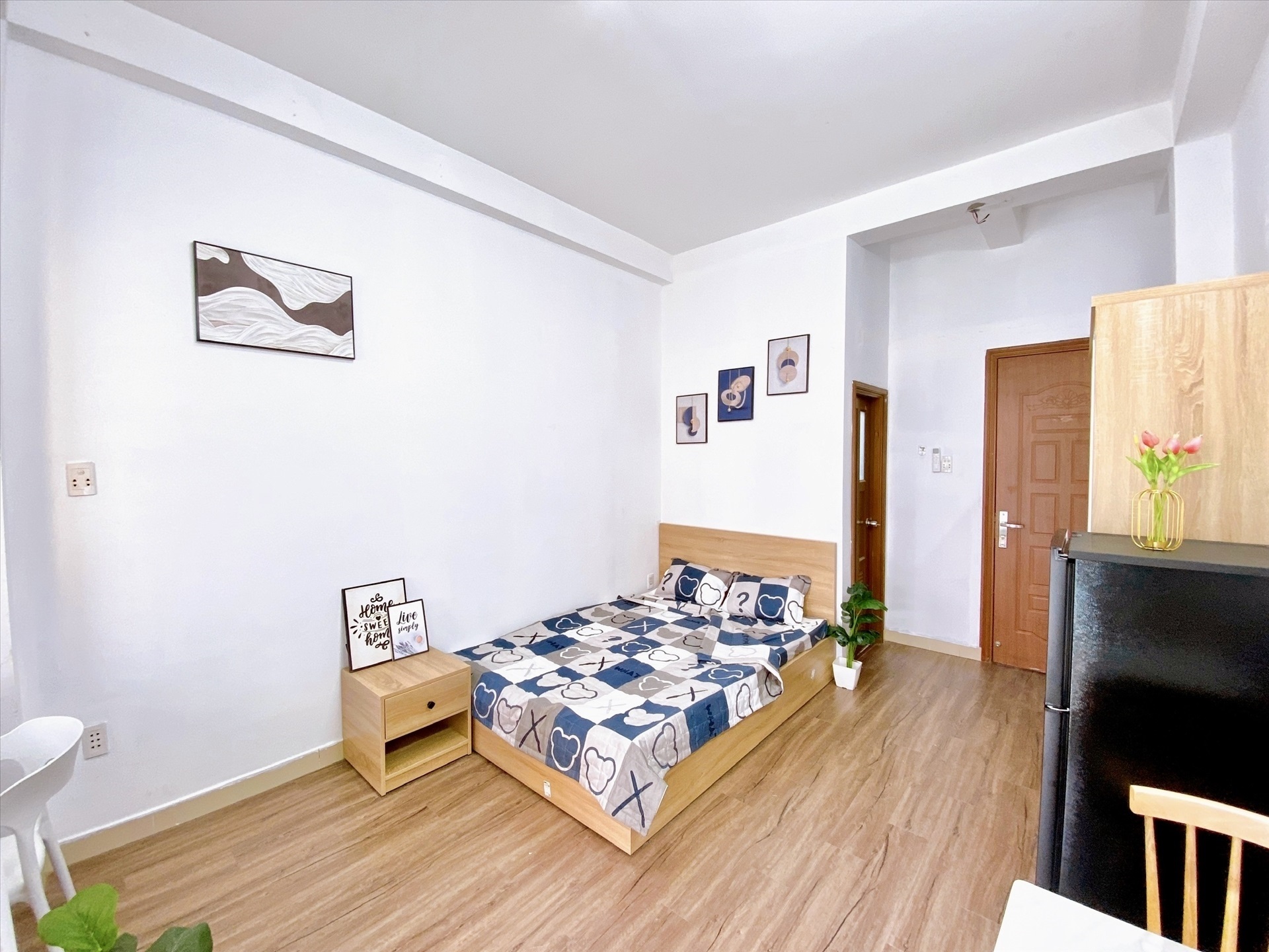 Phòng trọ Yolo House Đỗ Tấn Phong - Phú Nhuận - Phòng (*)