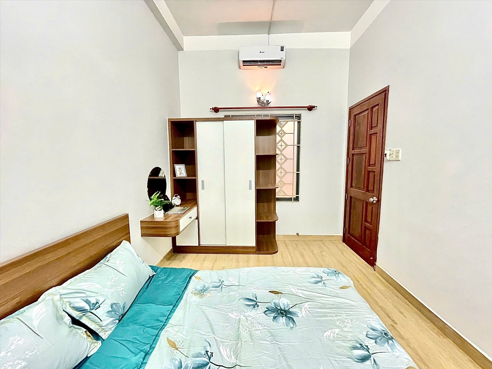 Phòng trọ T House Nguyễn Kiệm - Phú Nhuận - Phòng (*)