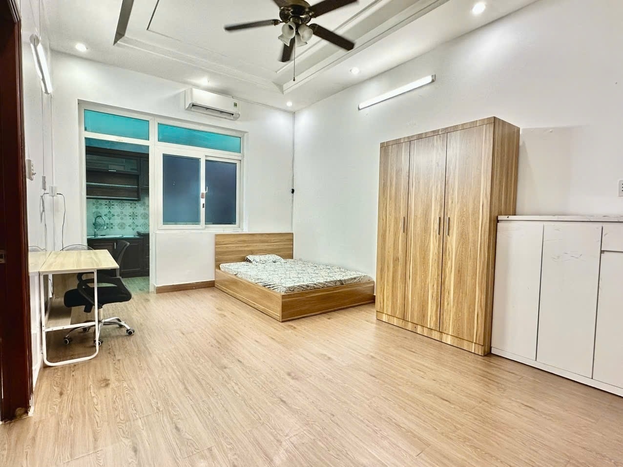 Phòng trọ Tym House Đường số 2 - Quận 7 - Phòng (*)