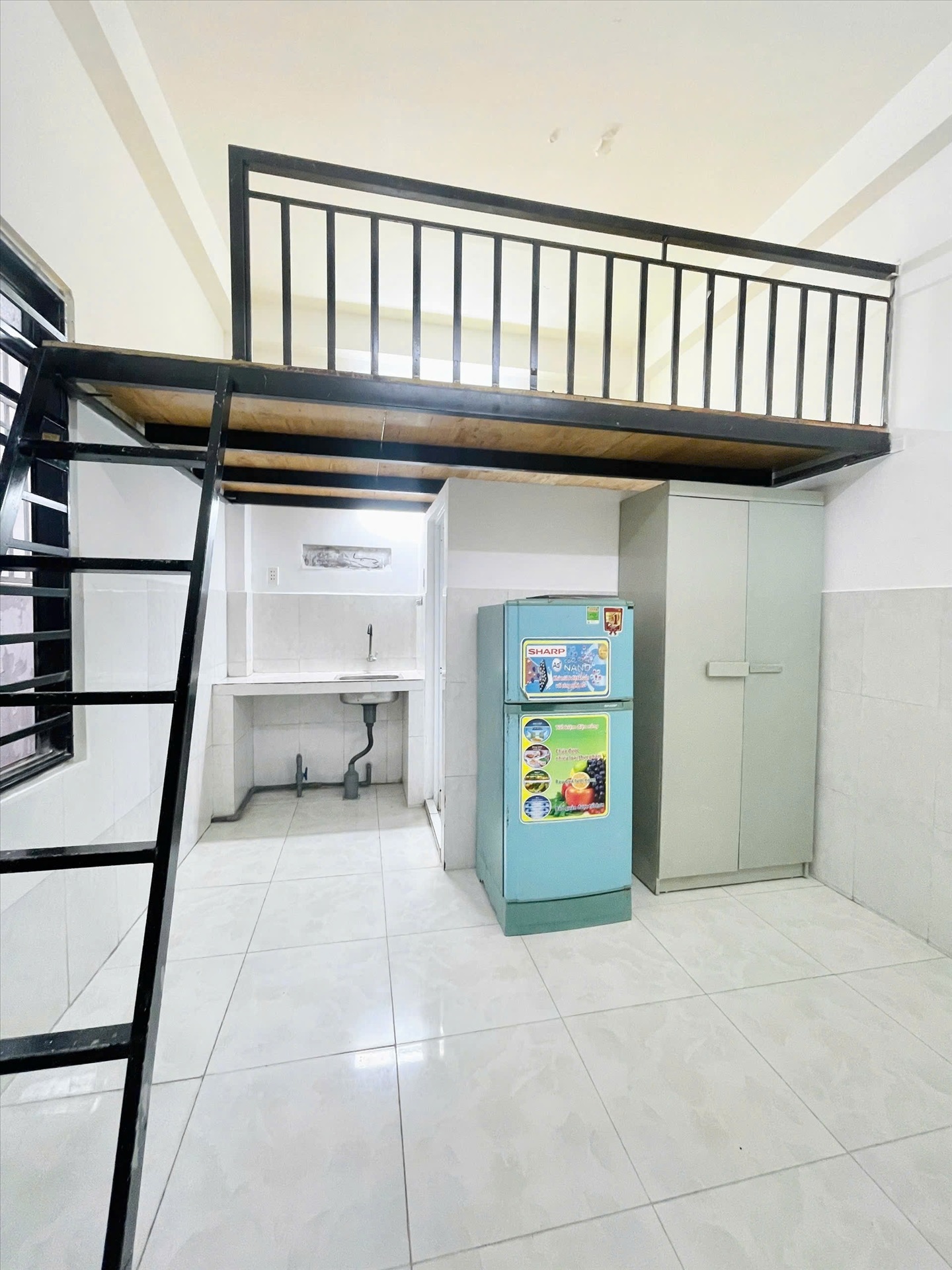 Phòng trọ Duplex 18m2 tại Fam Home Đường B2 - Tân Phú - Phòng bếp