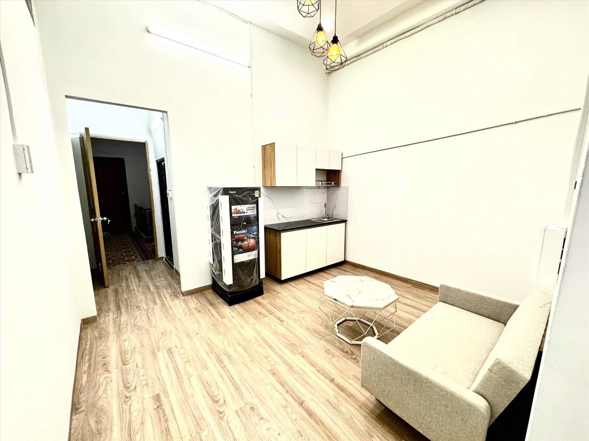 Phòng trọ XĐ House Lê Quốc Hưng - Quận 4 - Phòng (*)