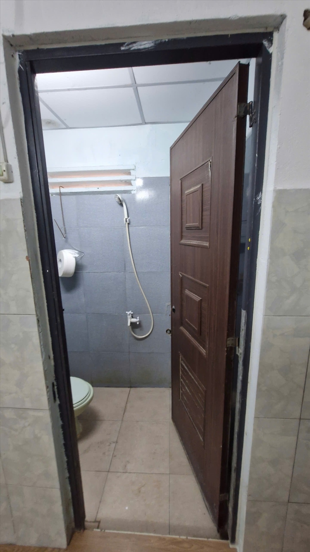 Phòng trọ Studio 30m2 tại Hy House Kinh Dương Vương - Bình Tân - Phòng tắm