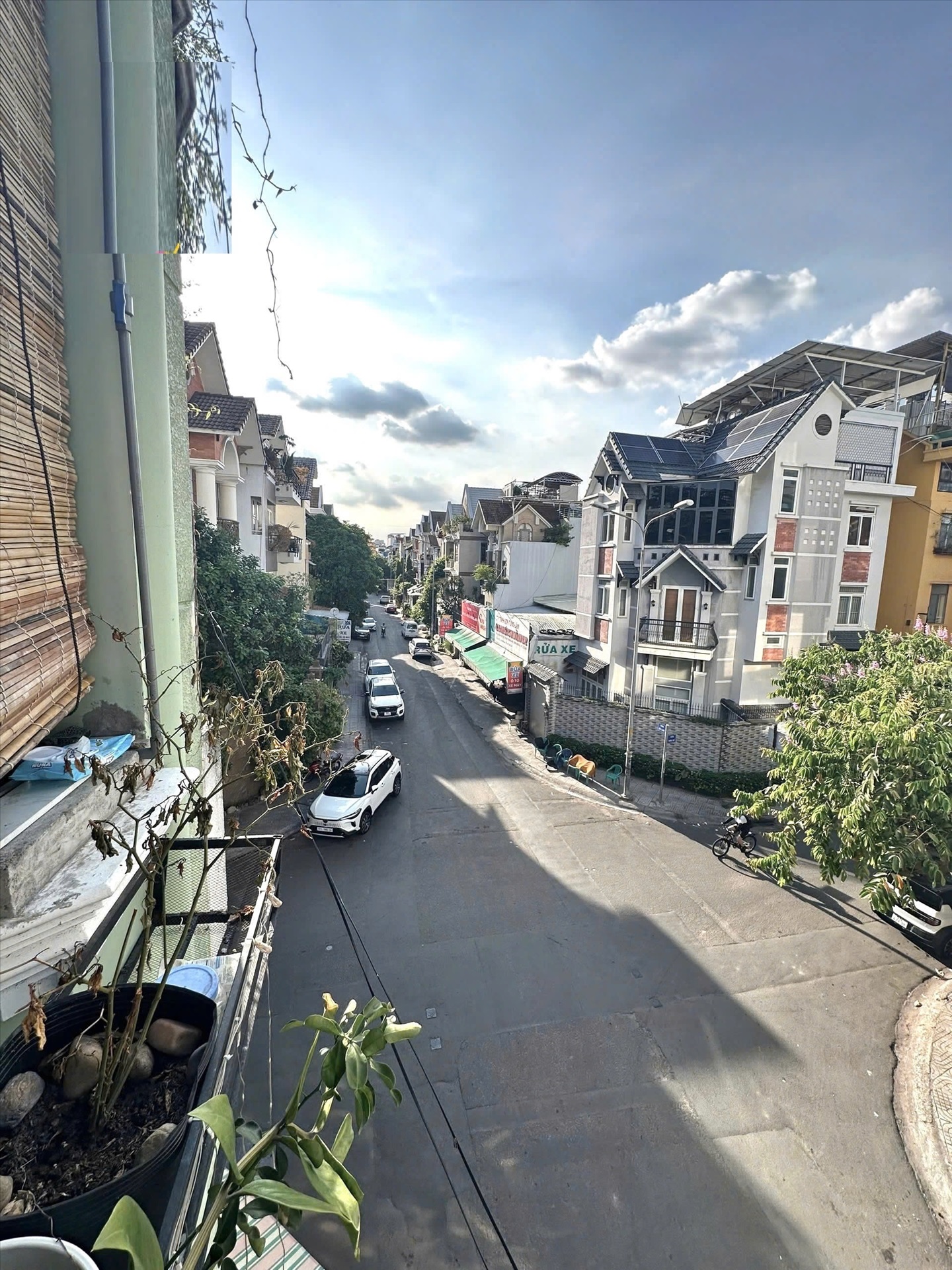 Phòng trọ TT House Cù Lao - Phú Nhuận - Đường vào tòa nhà
