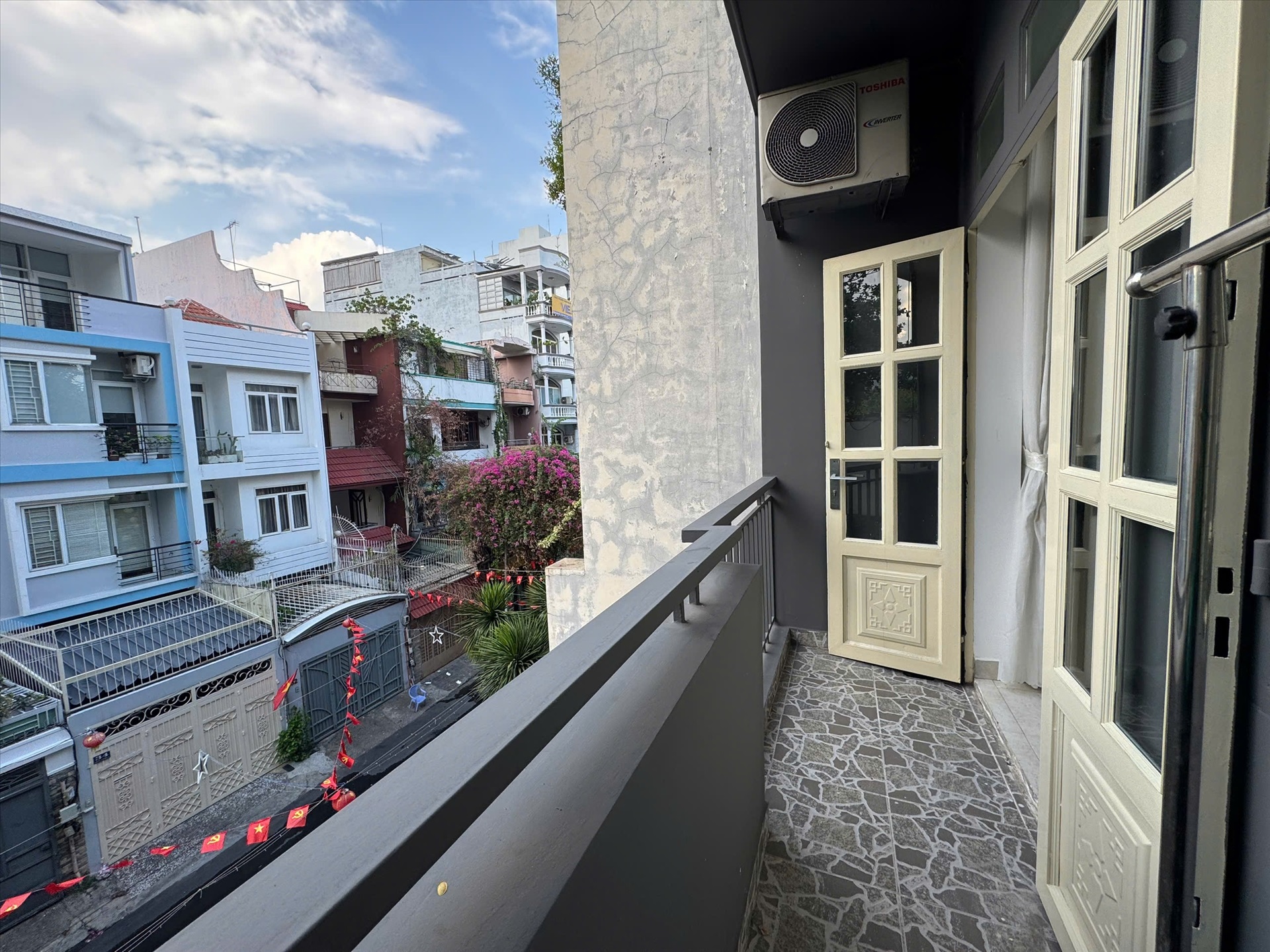 Phòng trọ 1 Phòng ngủ 42m2 tại HN Home Đặng Tất - Quận 1 - Ban công